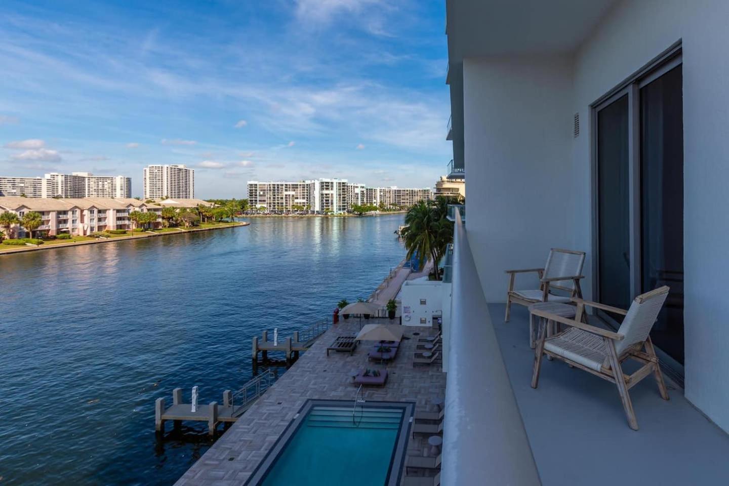 Amazing At H House Apartment