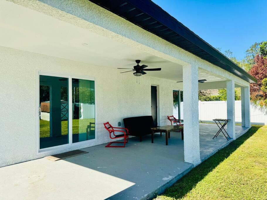 Villa Brand New Modern Urban Oasis Bradenton