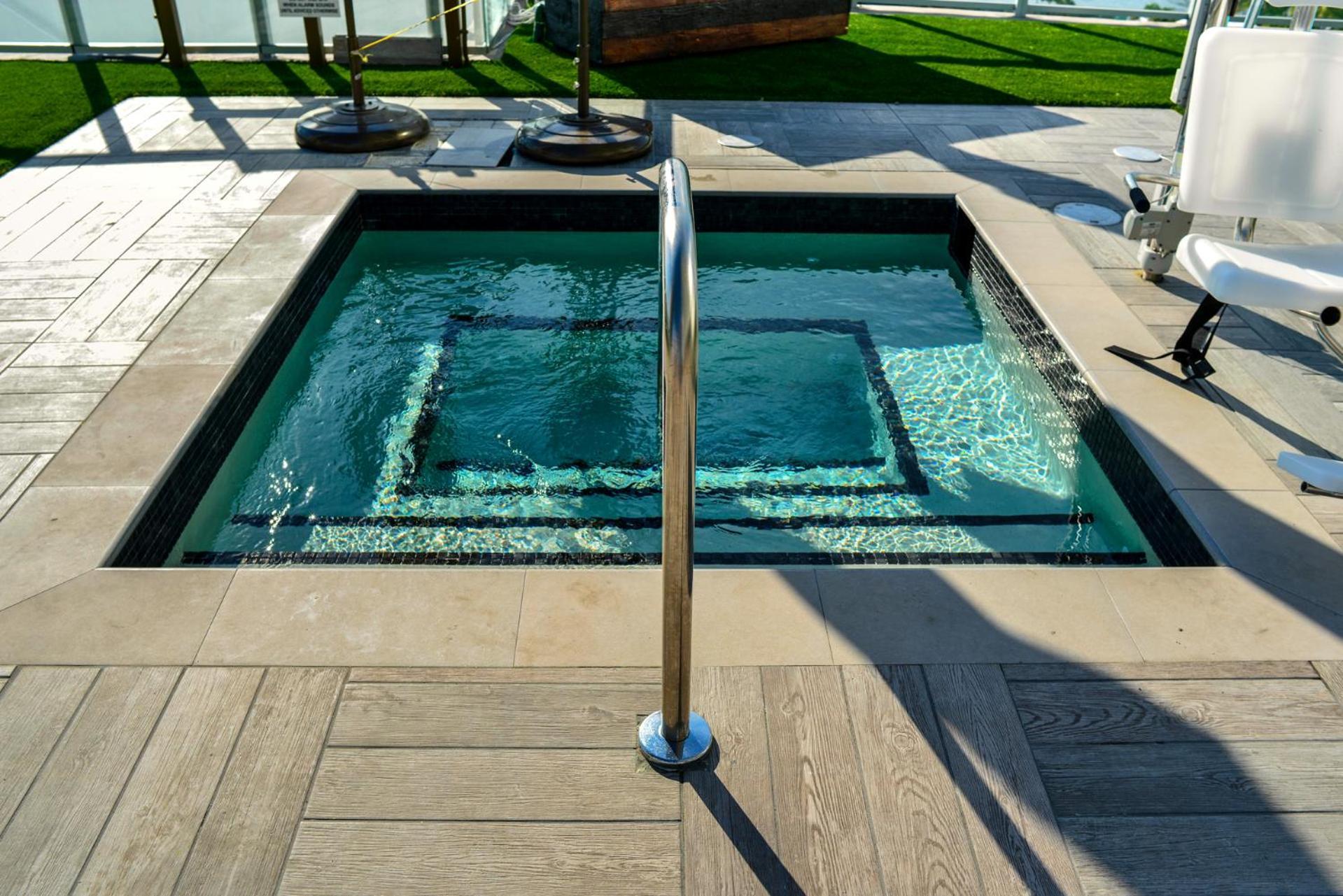 W Sea View And Relaxing Facilities! Apartment