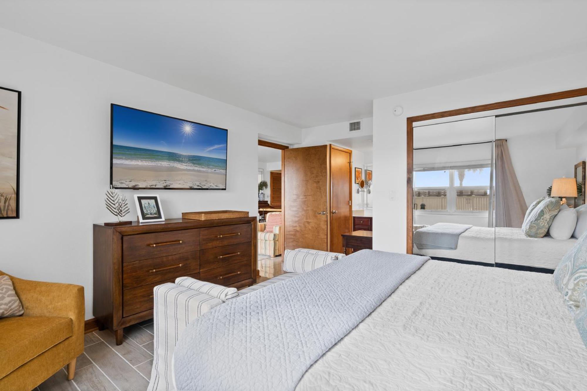 Regency Towers Unit 102w Holiday home Pensacola Beach