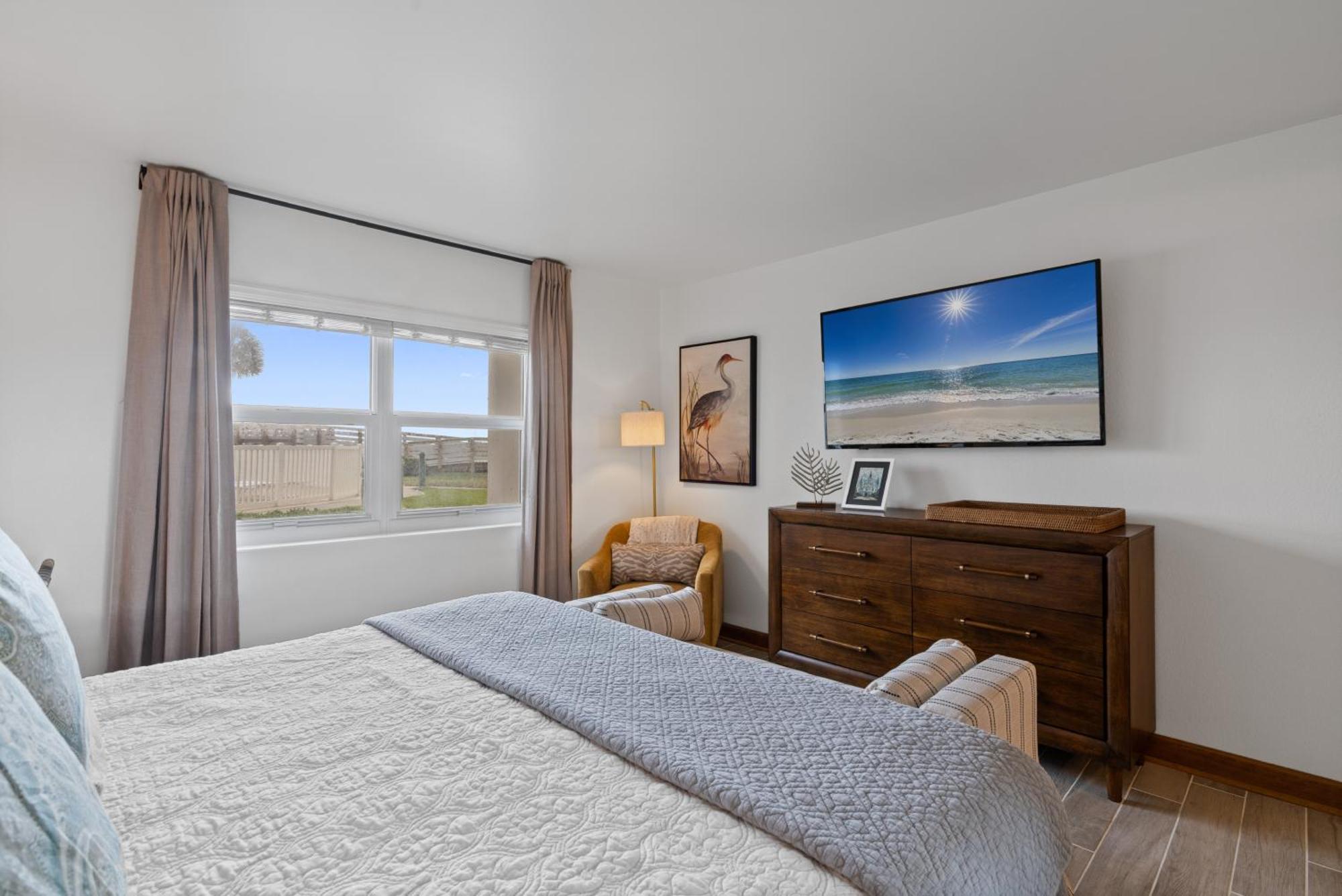Regency Towers Unit 102w Holiday home *