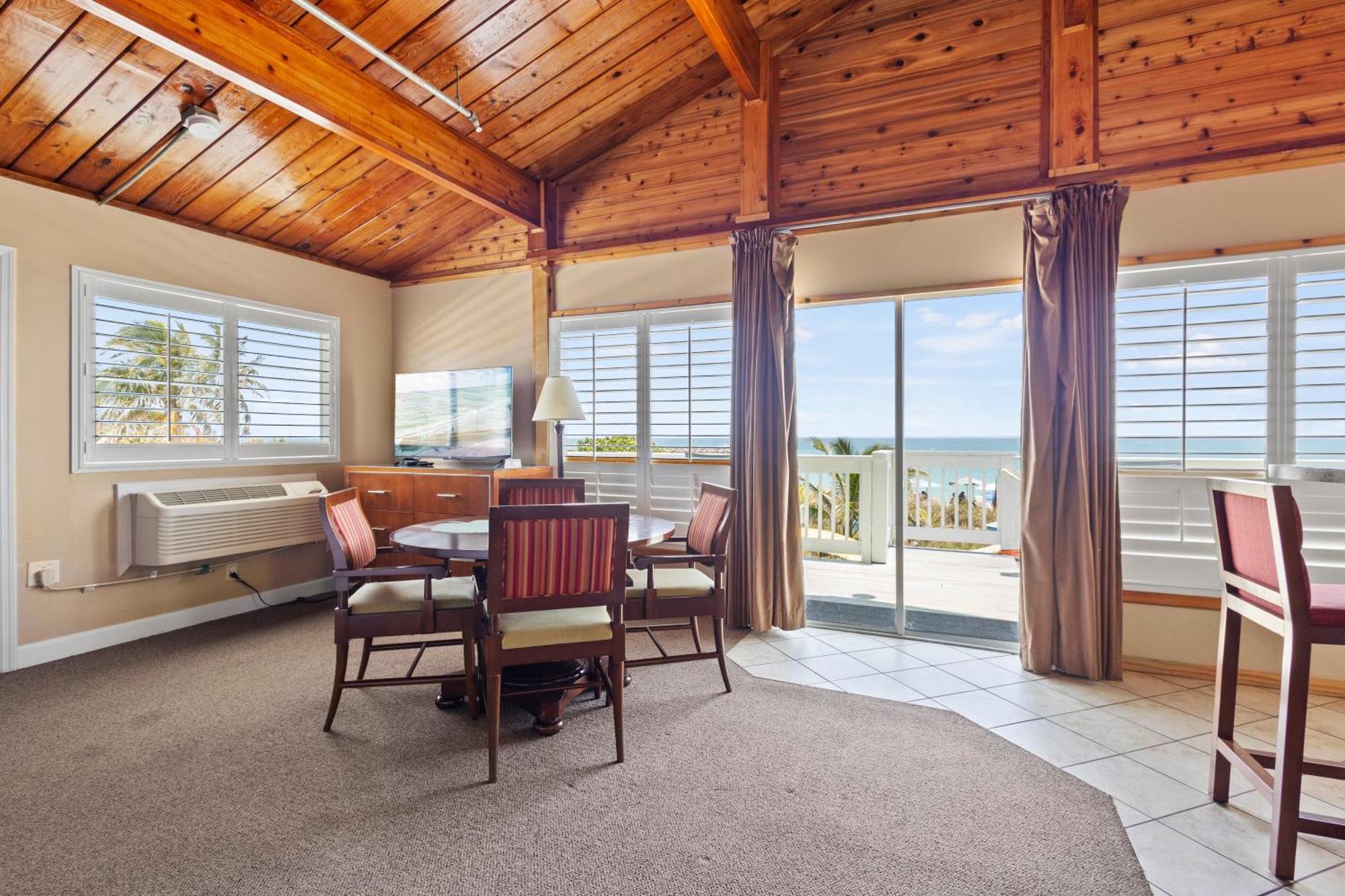 Hotel Oceanfront Suite, Ocean And Inlet Views, King Bed, #12