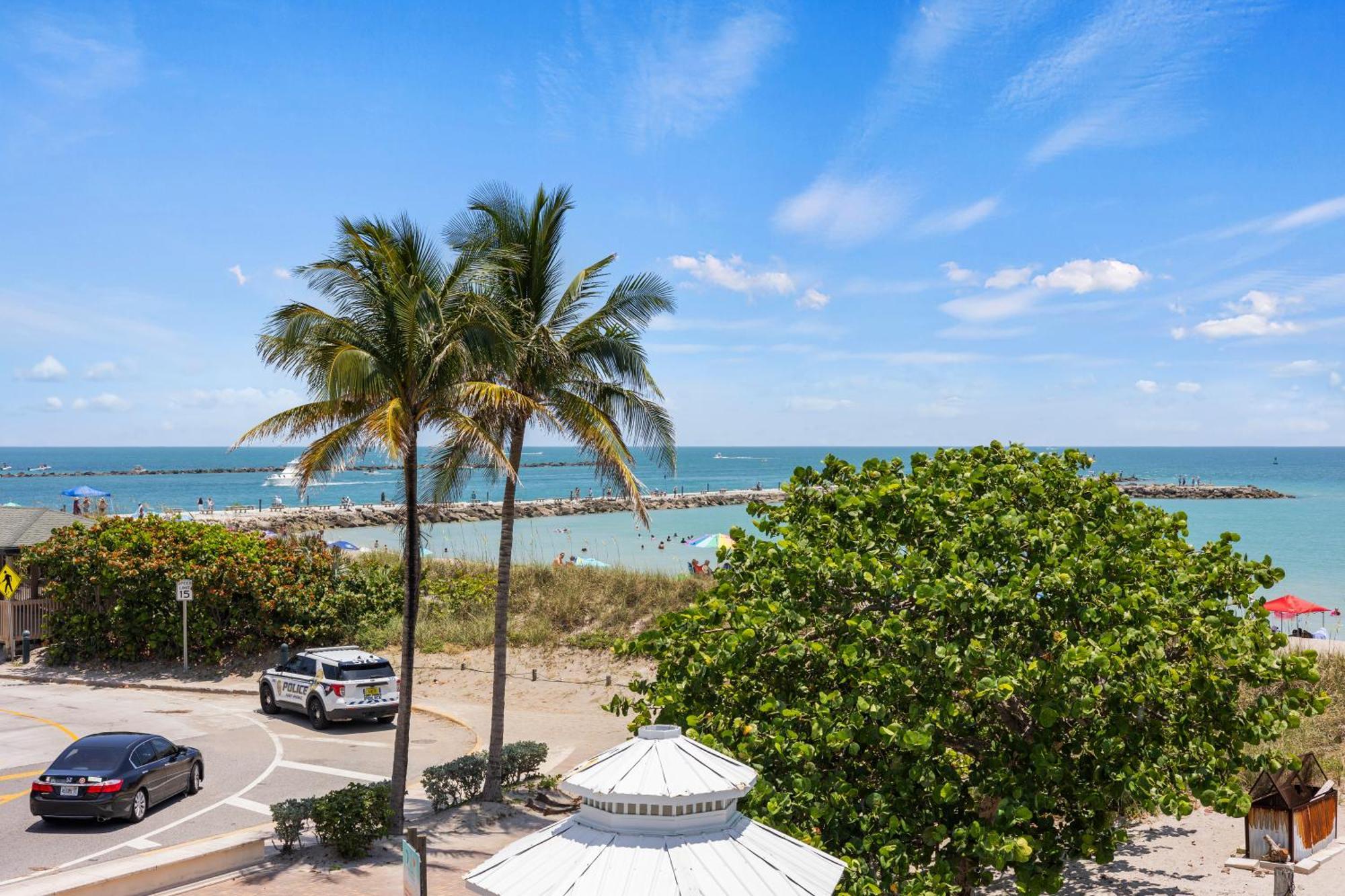 Oceanfront Suite, Ocean And Inlet Views, King Bed, #12 Hotel Fort Pierce