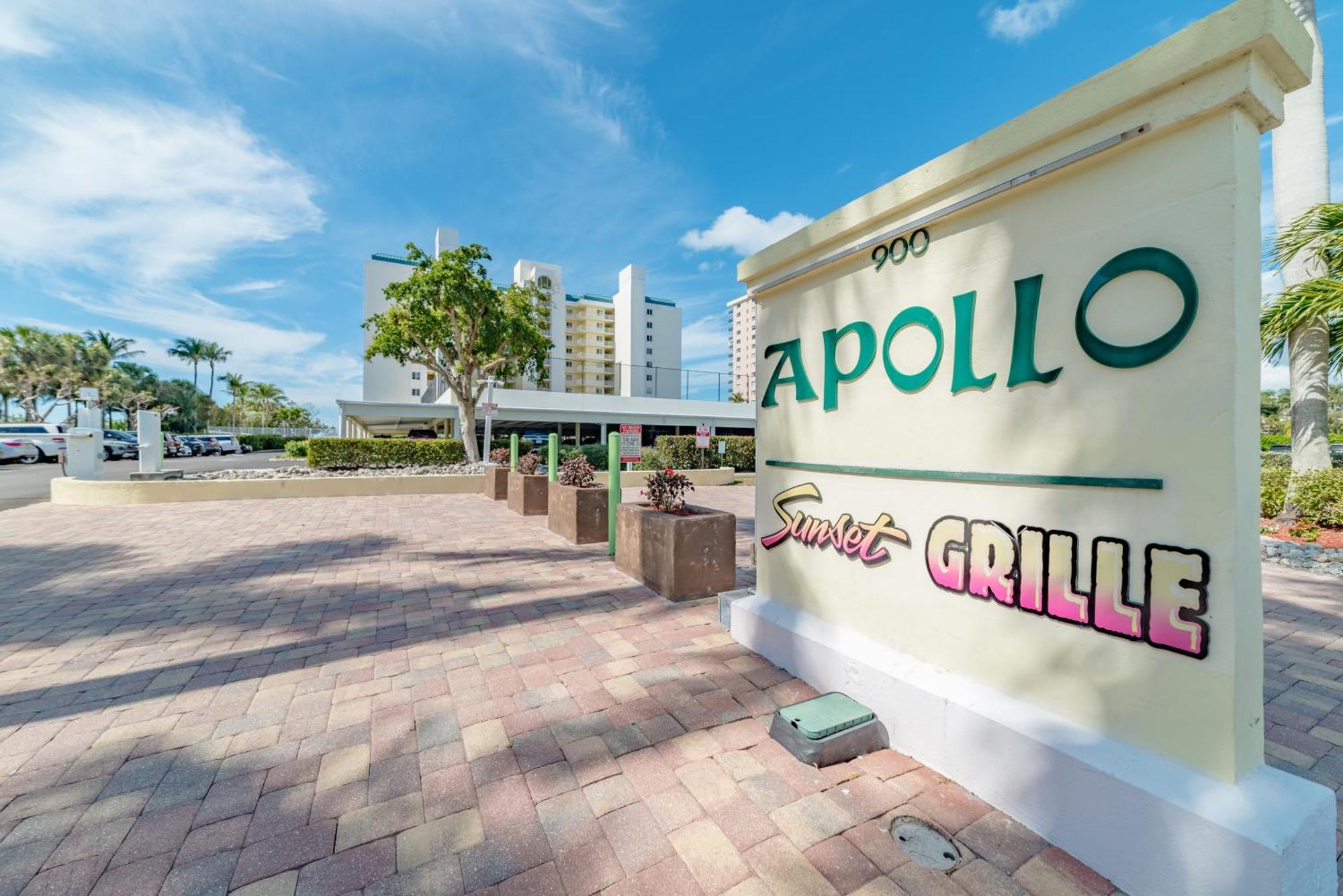 Holiday home Totally Renovated Beachfront At Apollo! *