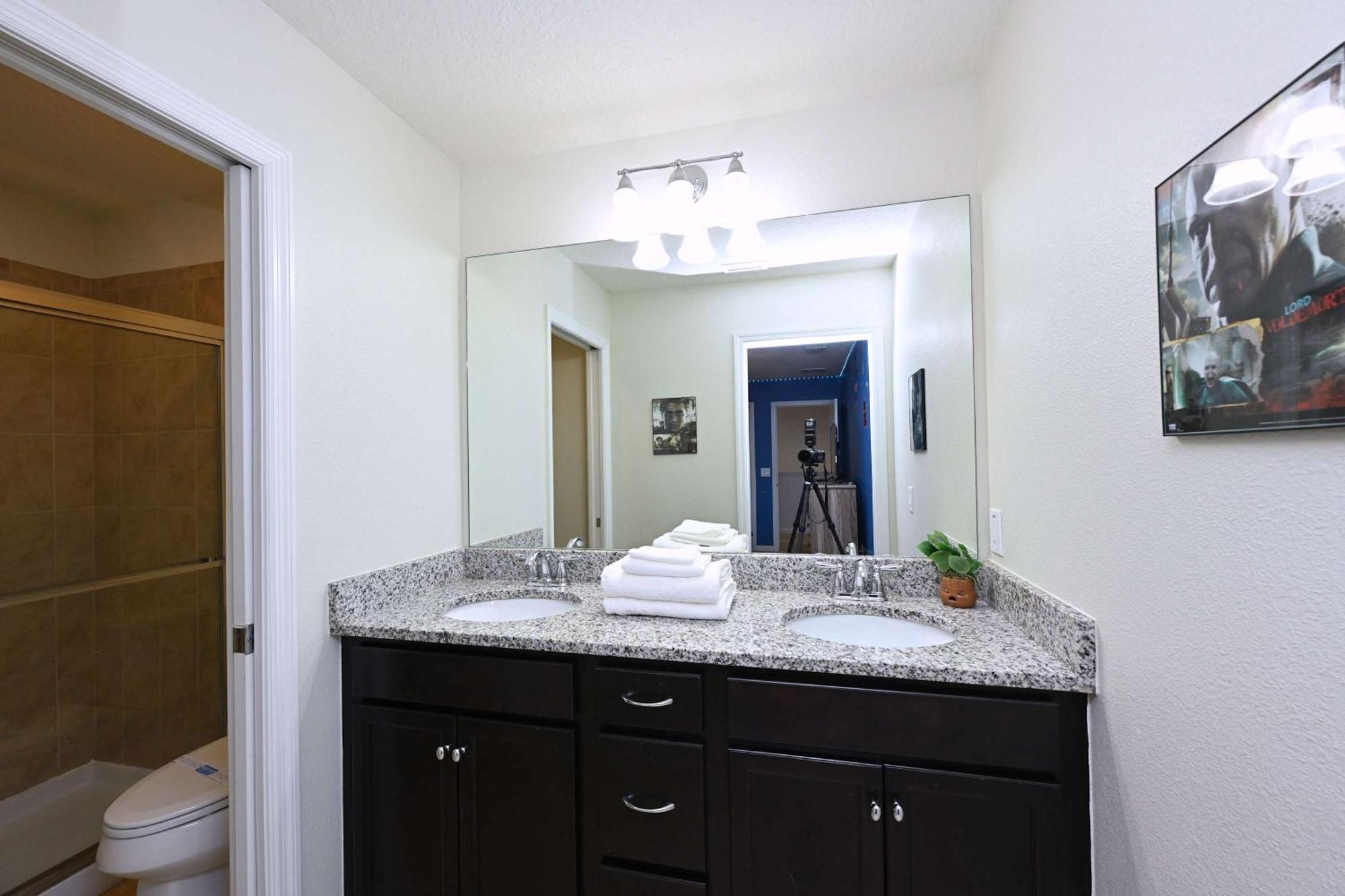 Dream Family Escape At Windsor At Westside