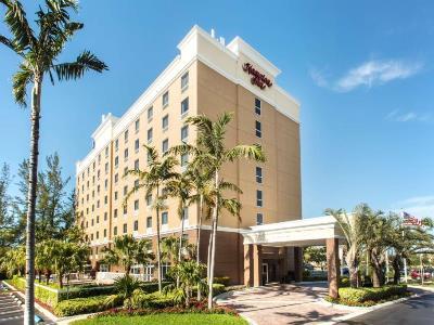 Hampton Hallandale Beach-aventura Hotel