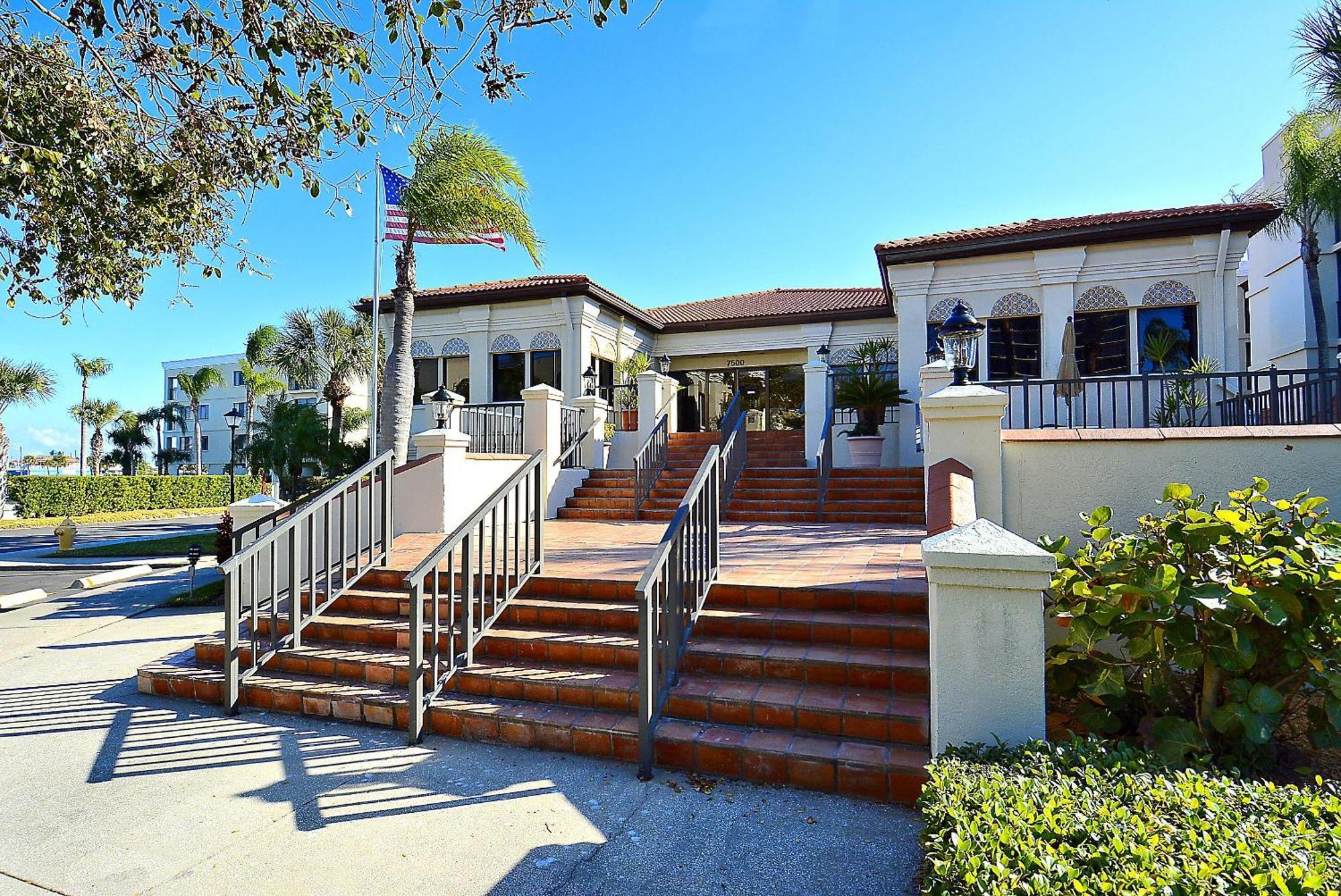 Holiday home Land's End 4-406 Bay Front