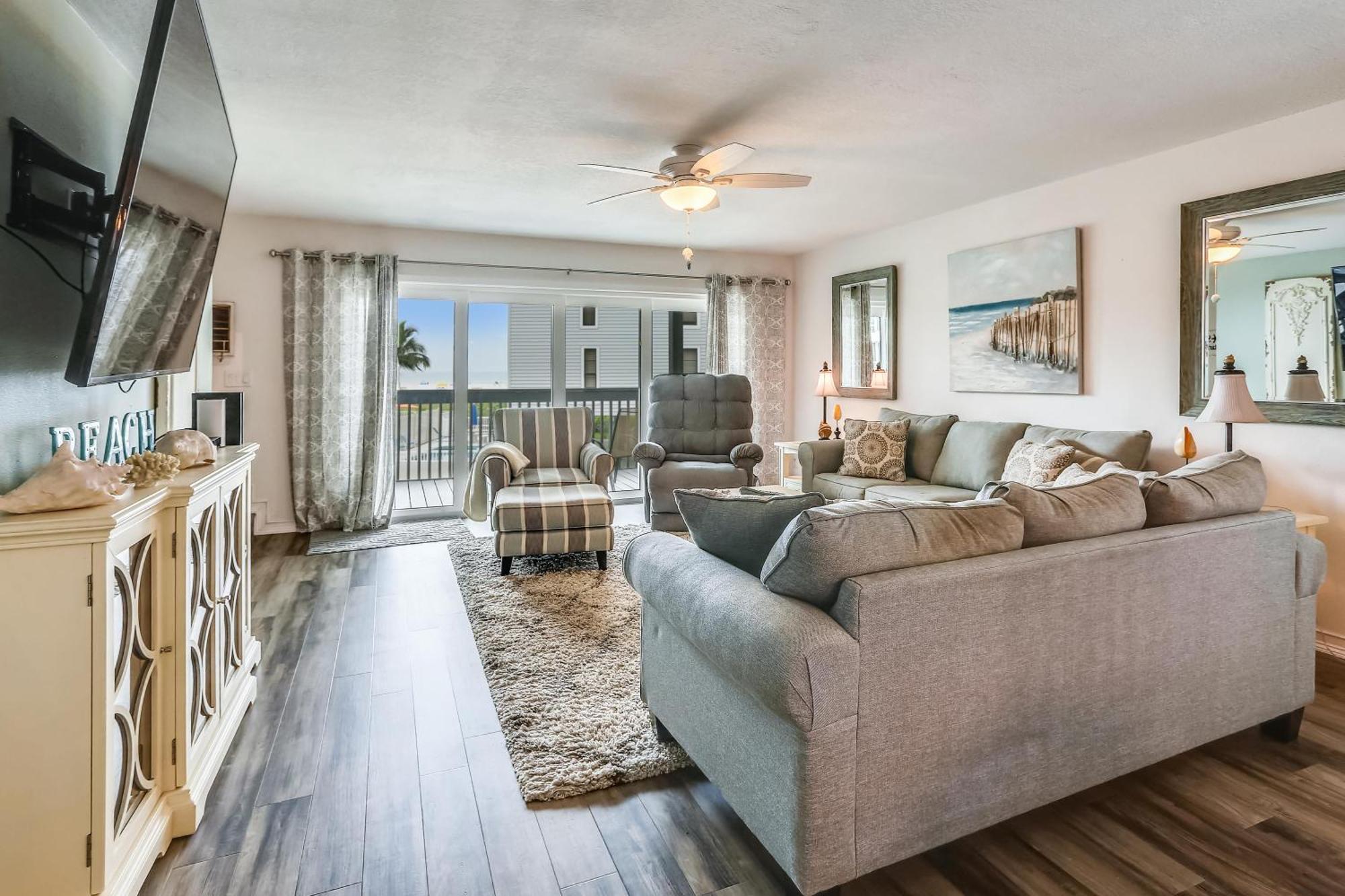 Dunes Townhome C2 St. Pete Beach