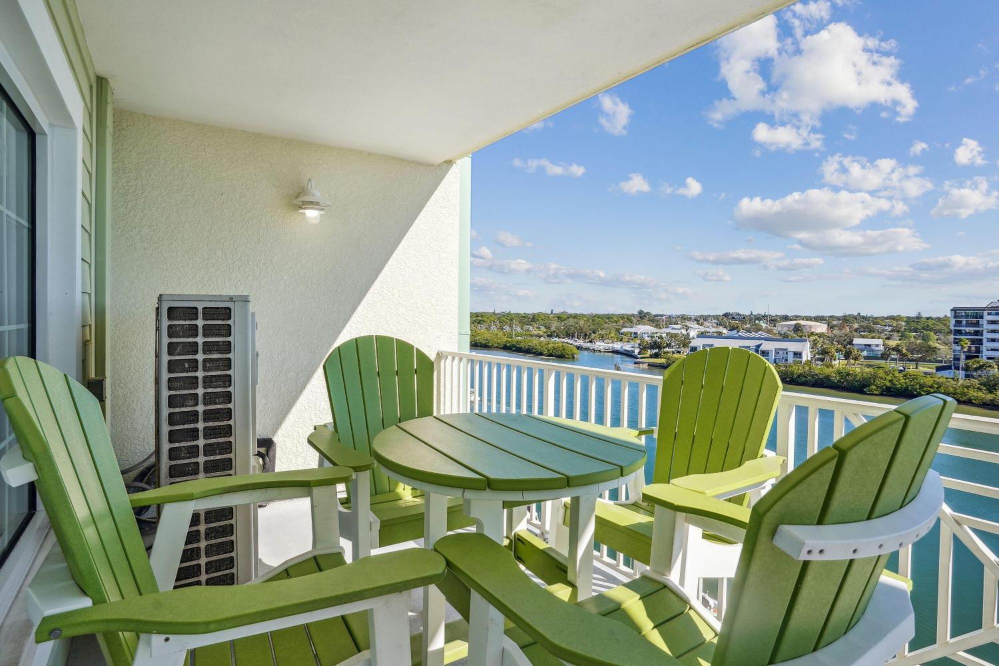 Harbourside 7718- Premier * Clearwater Beach