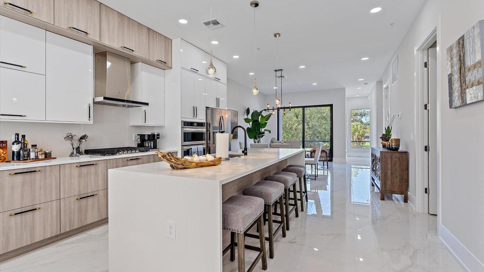 Uptown Luxury On Audubon