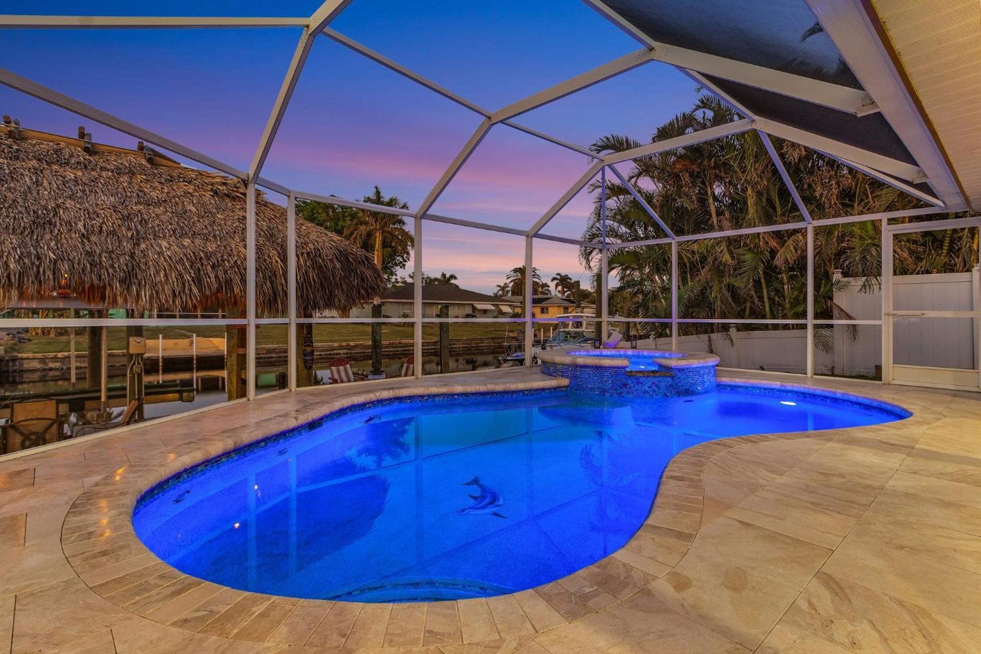 Gulf Access Dock With Tiki Heated Pool Casa Chillotta Roelens * Cape Coral