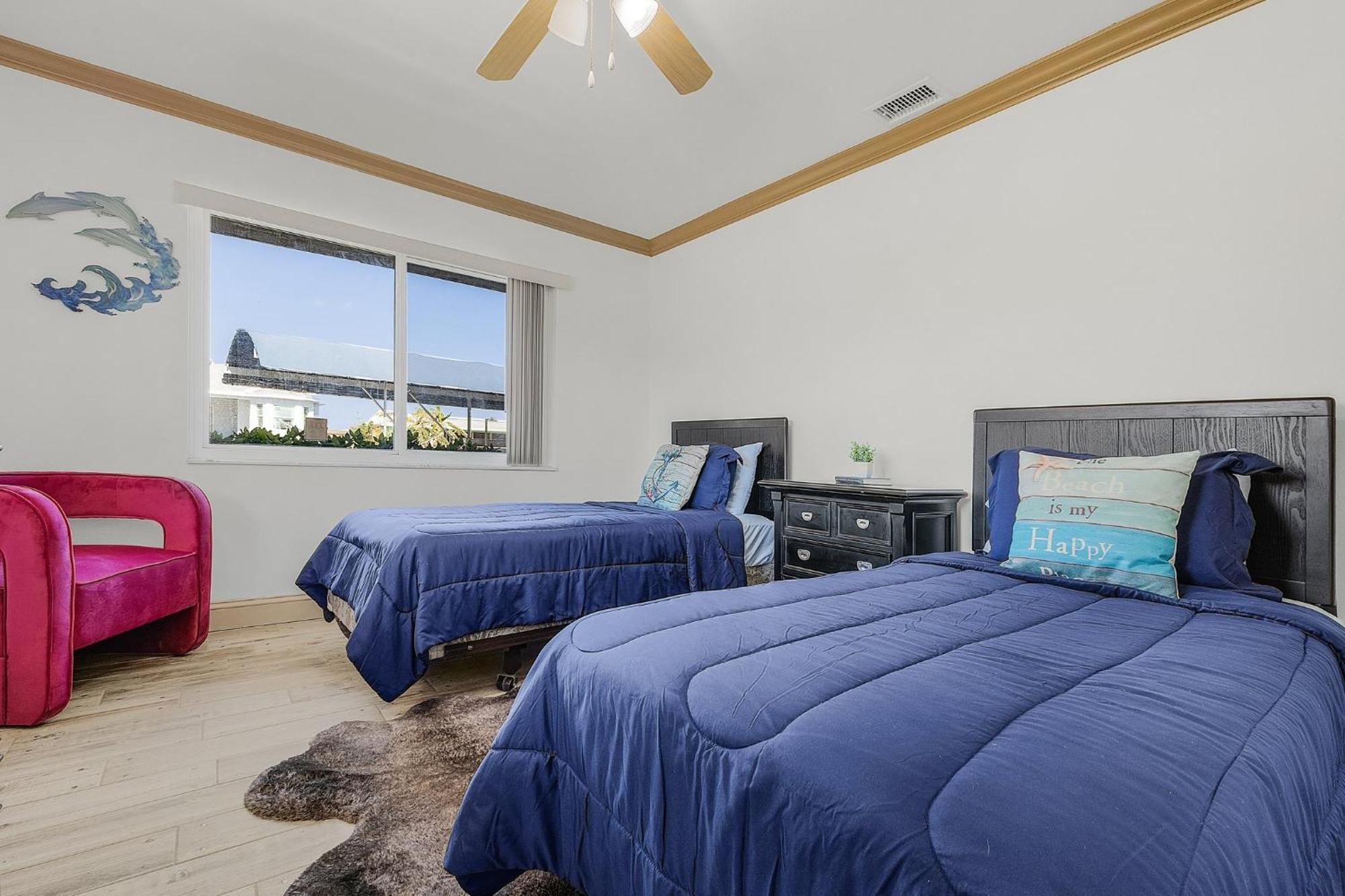 Gulf Access Dock With Tiki Heated Pool Casa Chillotta Roelens Holiday home Cape Coral