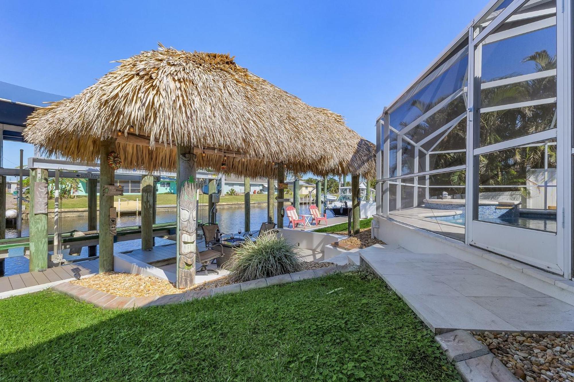 Gulf Access Dock With Tiki Heated Pool Casa Chillotta Roelens *