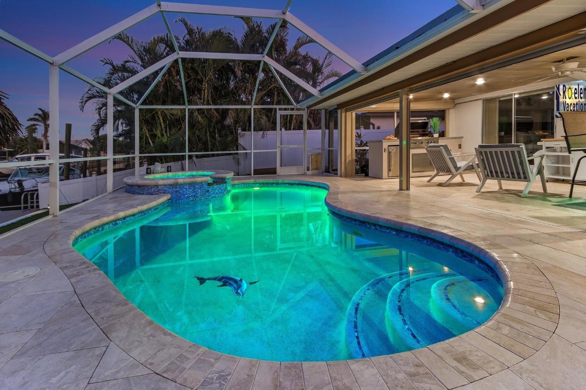 Gulf Access Dock With Tiki Heated Pool Casa Chillotta Roelens