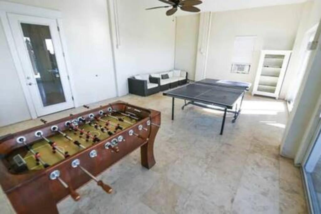 Beachfront Paradise - Direct Access To The Gulf *