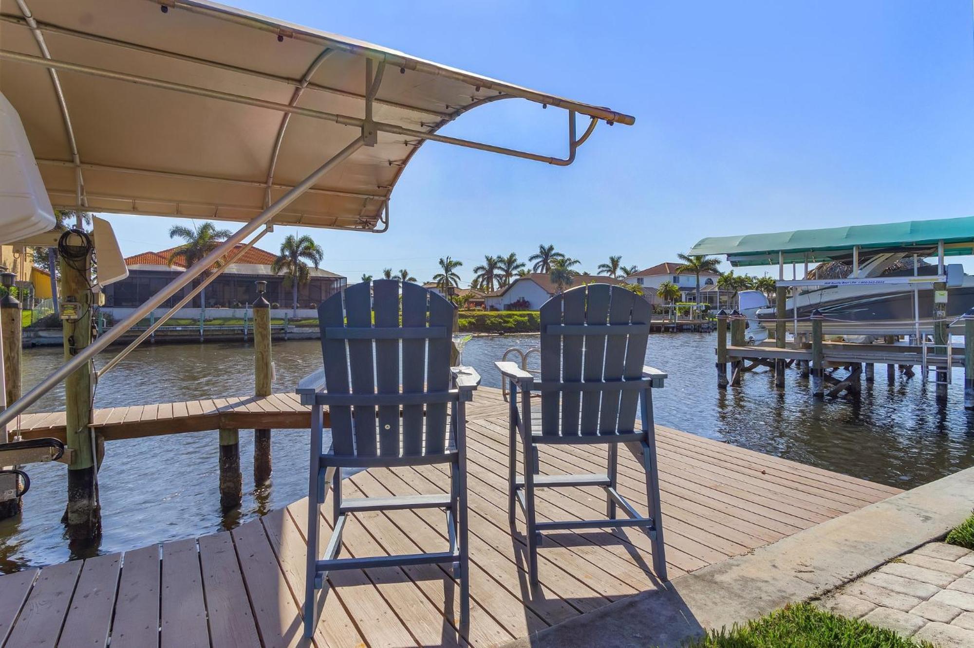 Gulf Access, Heated Pool, Bicycles, & - Coral Coast - Roelens Cape Coral