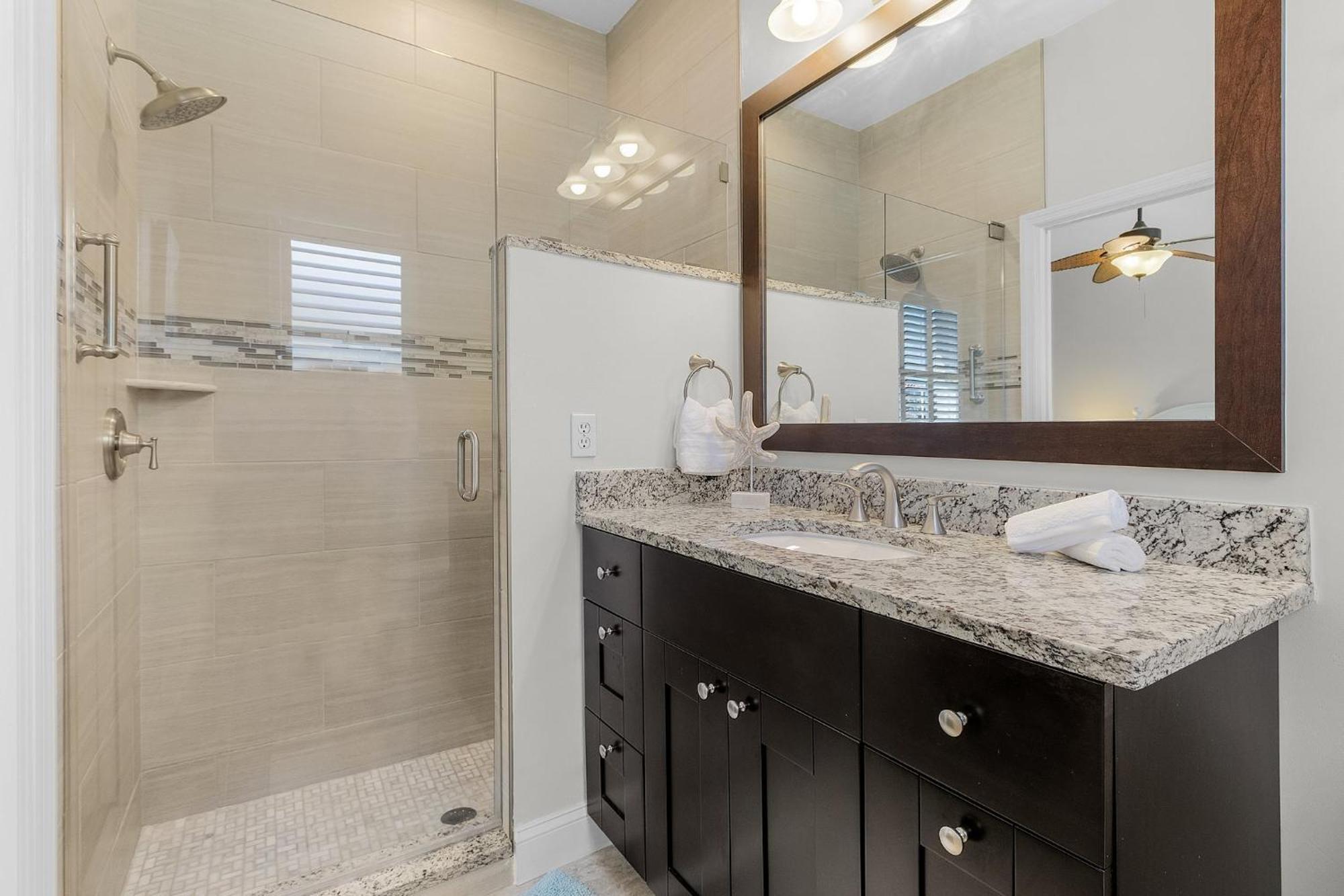 Gulf Access, Heated Pool, Bicycles, & - Coral Coast - Roelens *