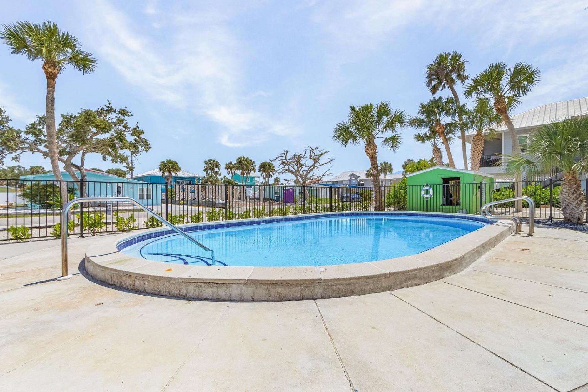 Dune Our Thing Manor: 8br Retreat W/ Pool & *