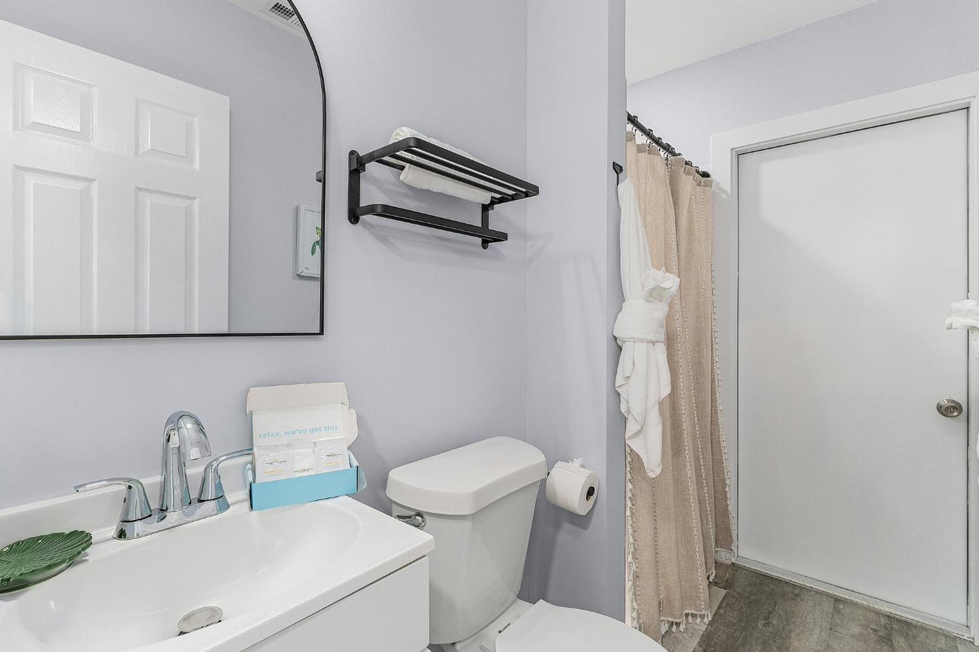 Dune Our Thing Manor: 8br Retreat W/ Pool &