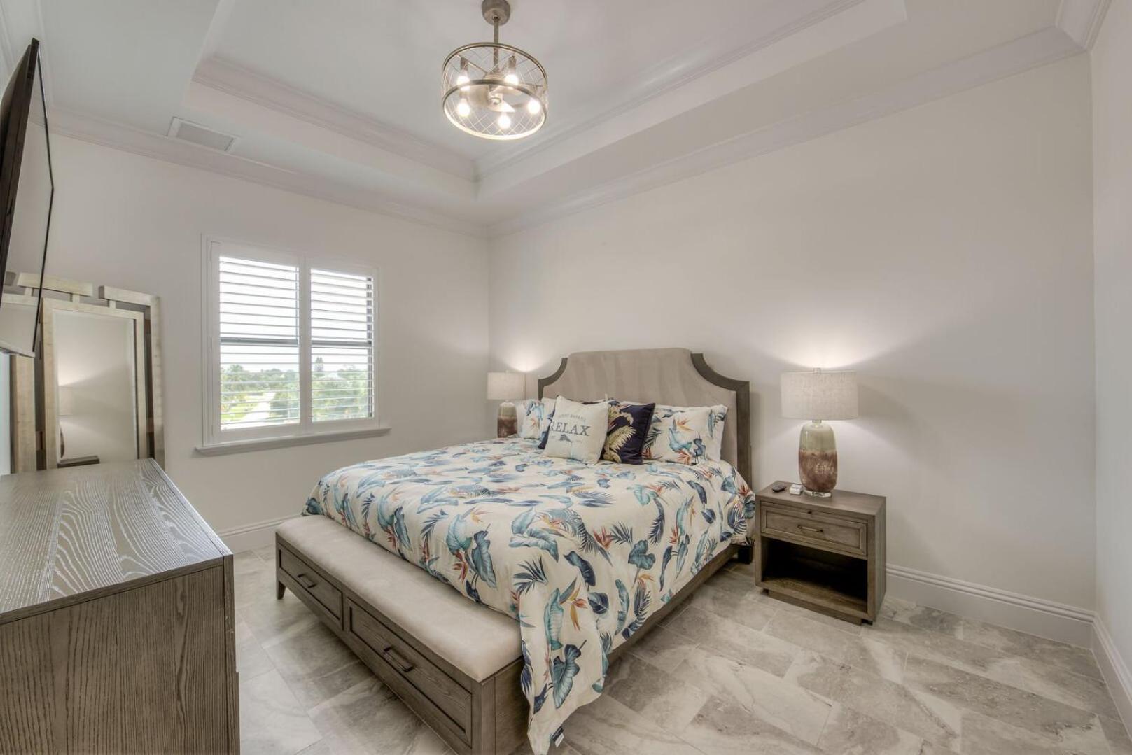 Big Kahuna Oasis: 10br, Pools & Access