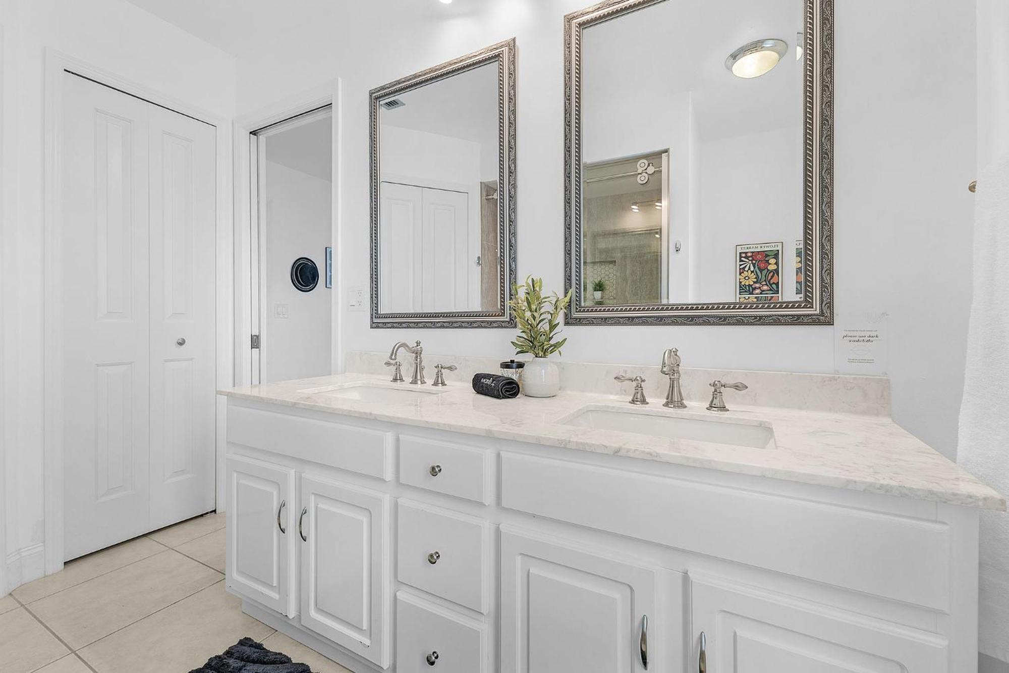 Holiday home Waterfront Living, Dock, Heated Pool & - Gulf Gate Oasis - Roelens Cape Coral