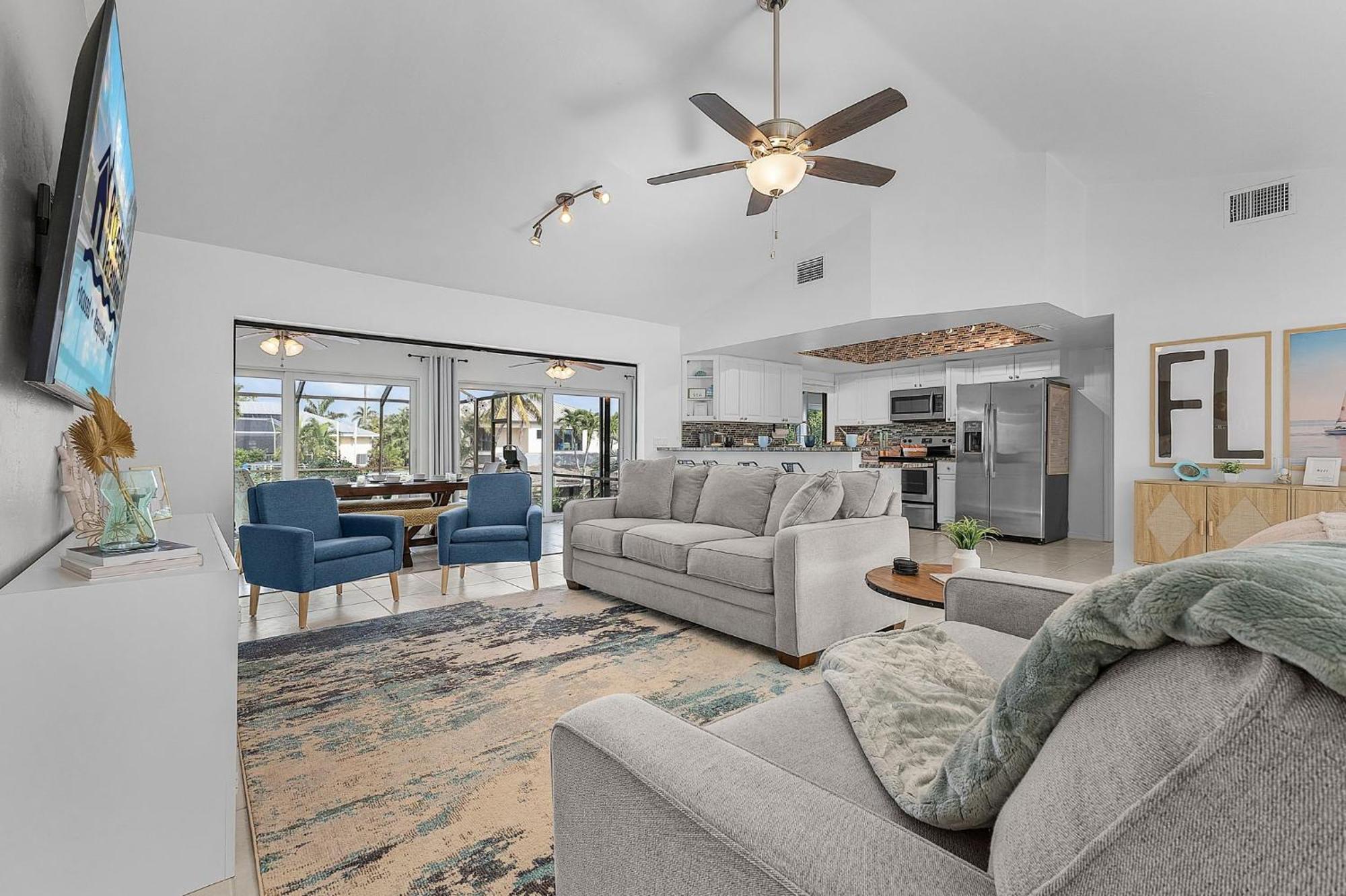 Holiday home Waterfront Living, Dock, Heated Pool & - Gulf Gate Oasis - Roelens *