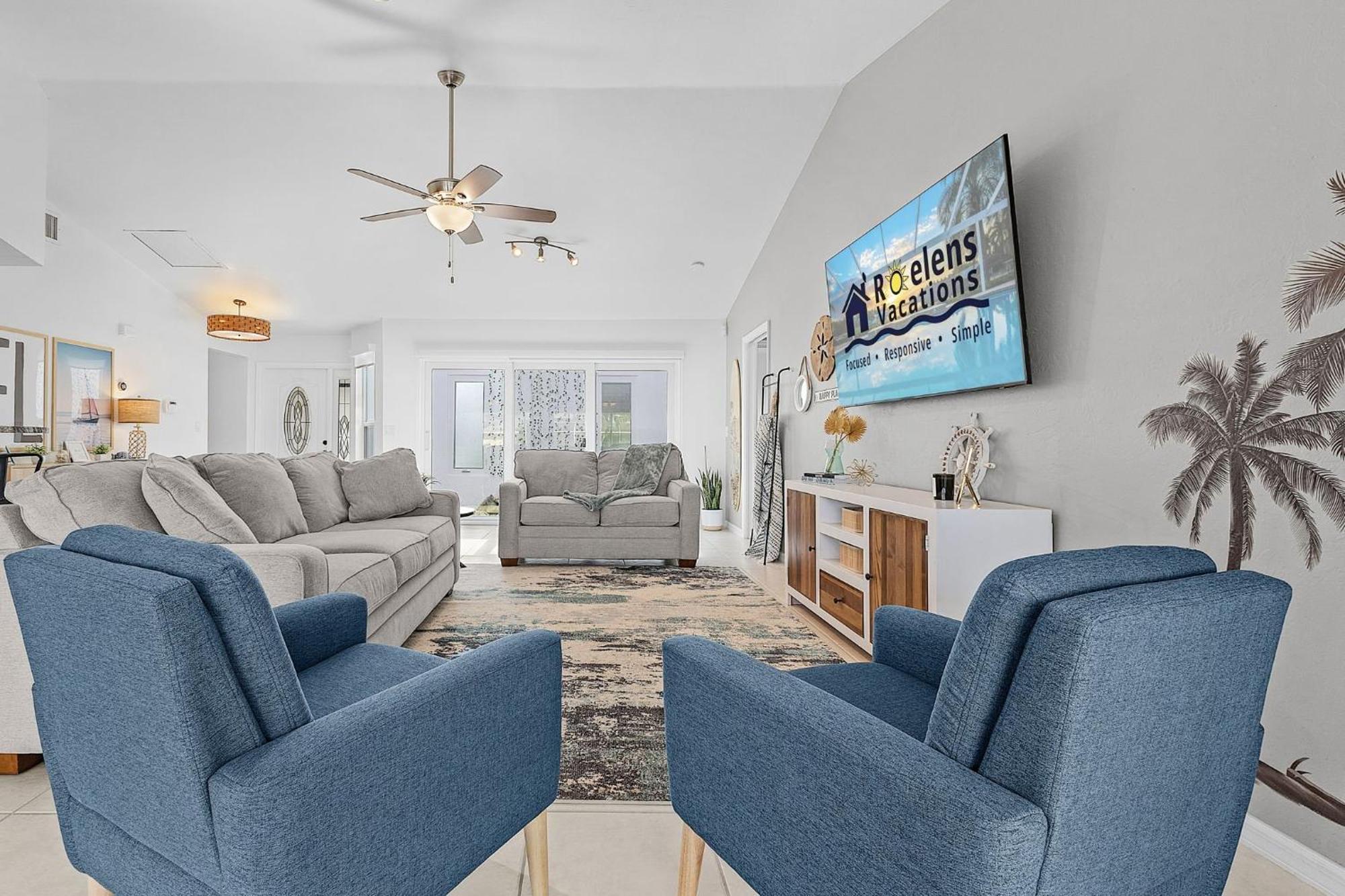 Waterfront Living, Dock, Heated Pool & - Gulf Gate Oasis - Roelens * Cape Coral