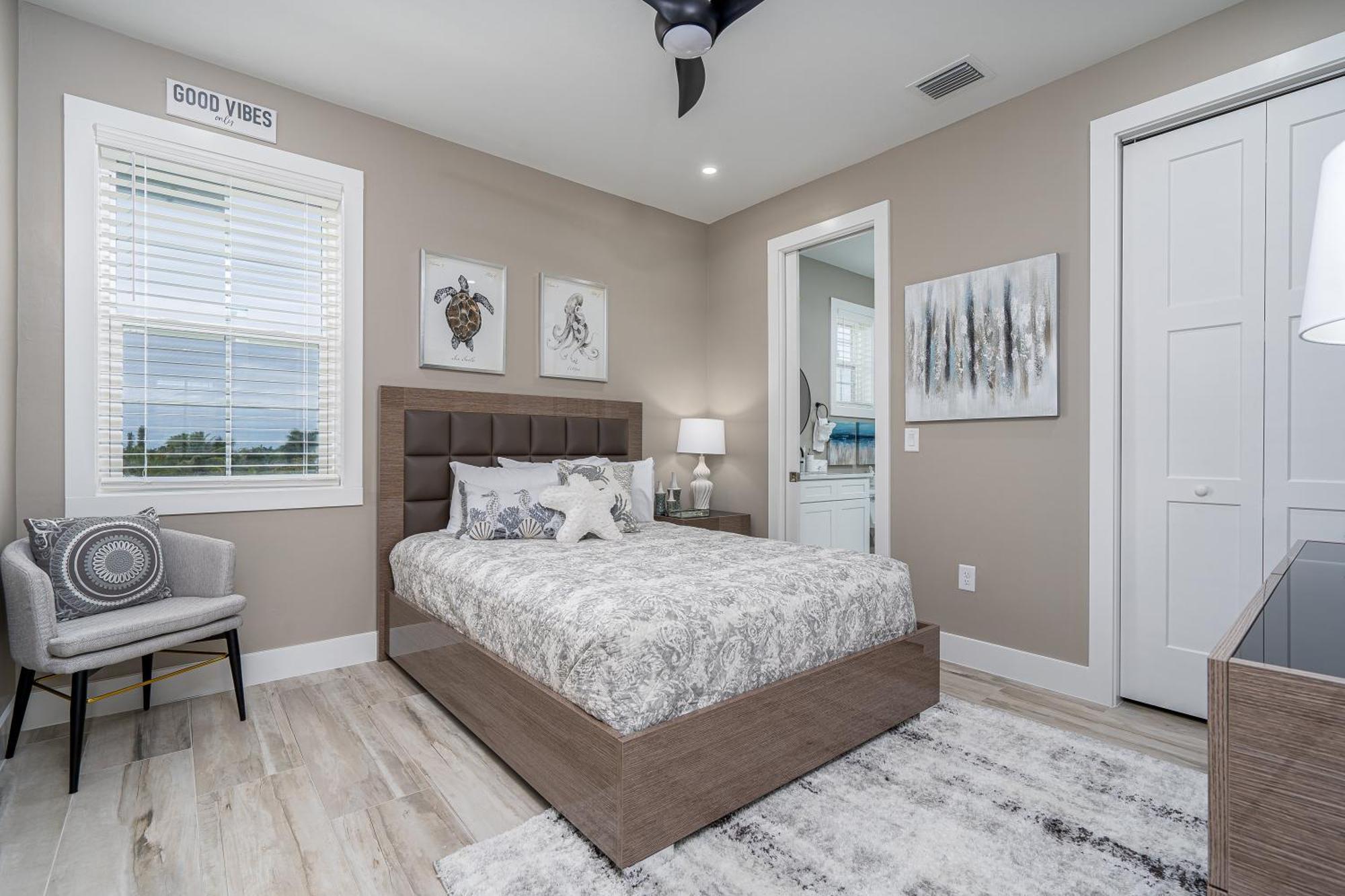Bliss On The Bay: 5br Oasis W/ Pool, & Views *