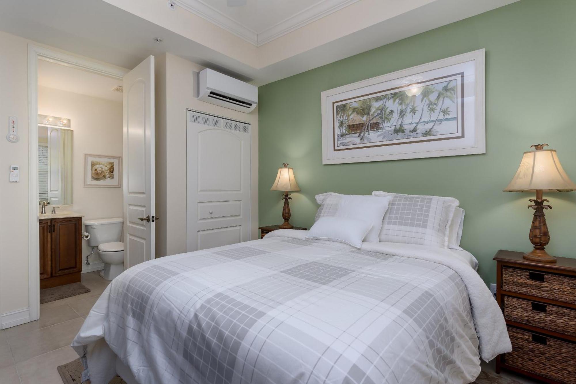 Bonita Paddle: Ideal Efficiency Near & Shops Holiday home *