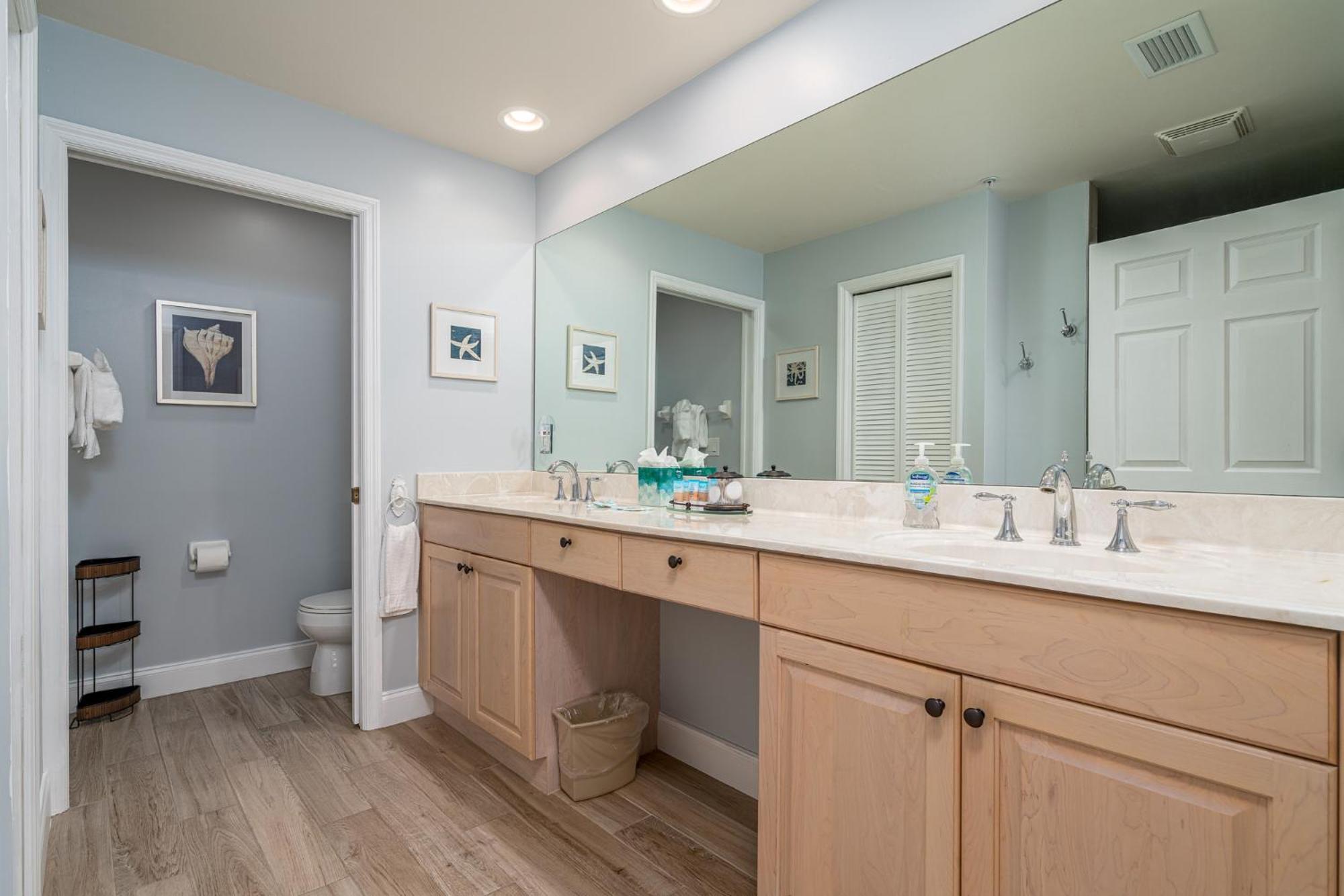 Holiday home Bella Condo: Pool, & Walk To