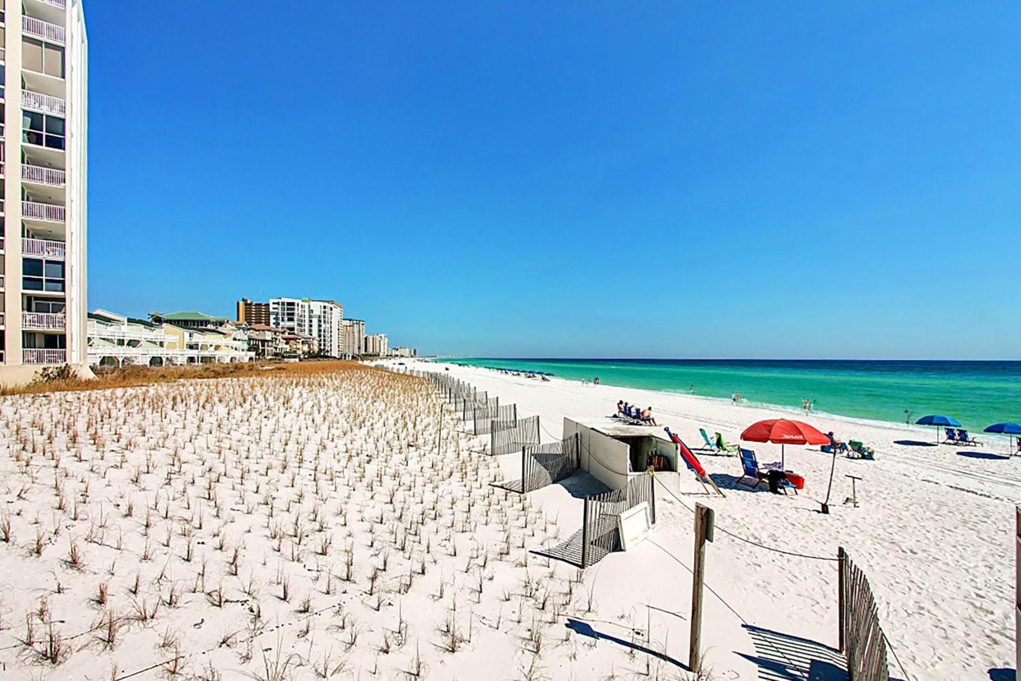 Shoreline Towers Townhouse 4-4