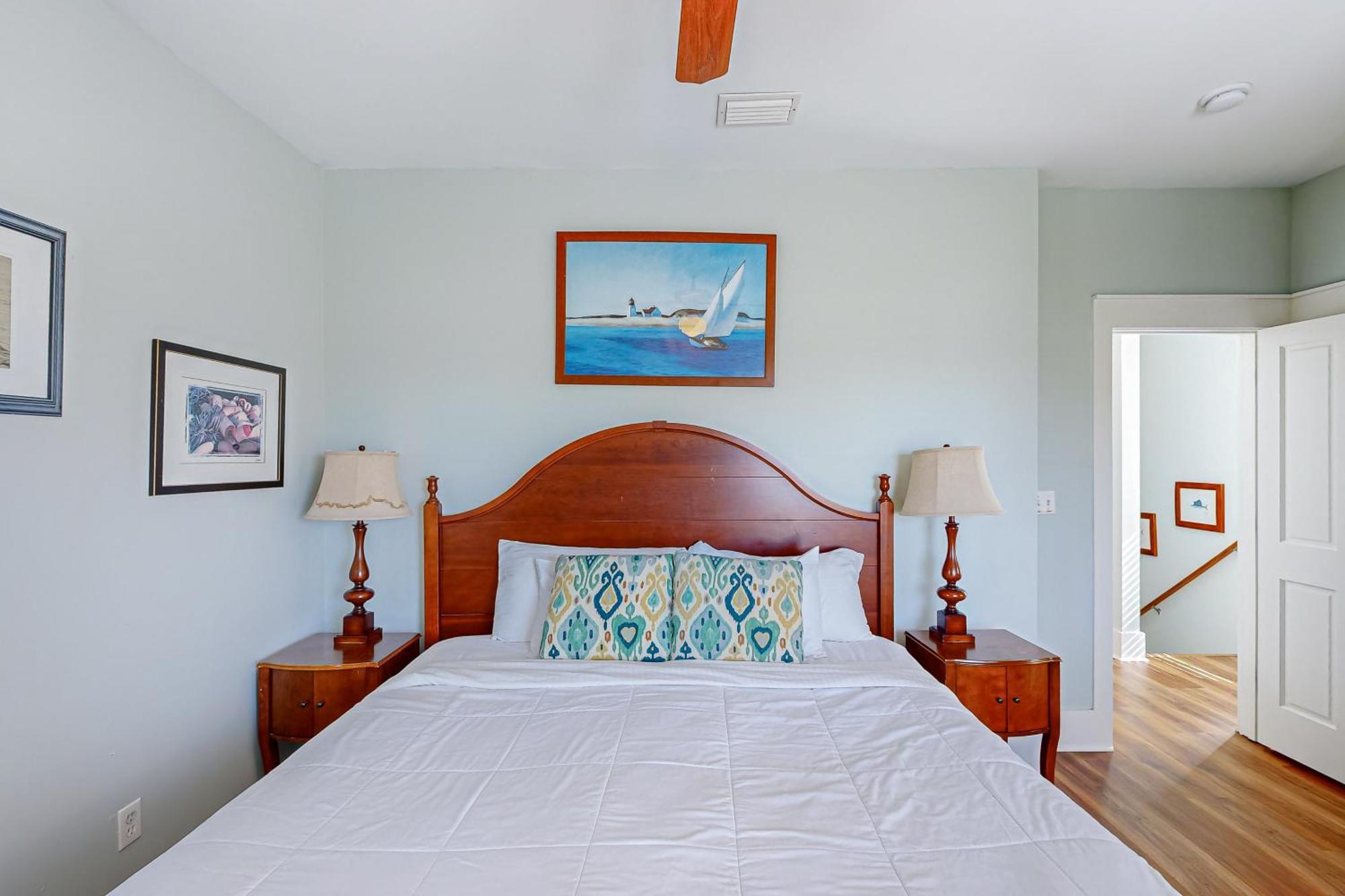 Barefoot #b22 * Highland View