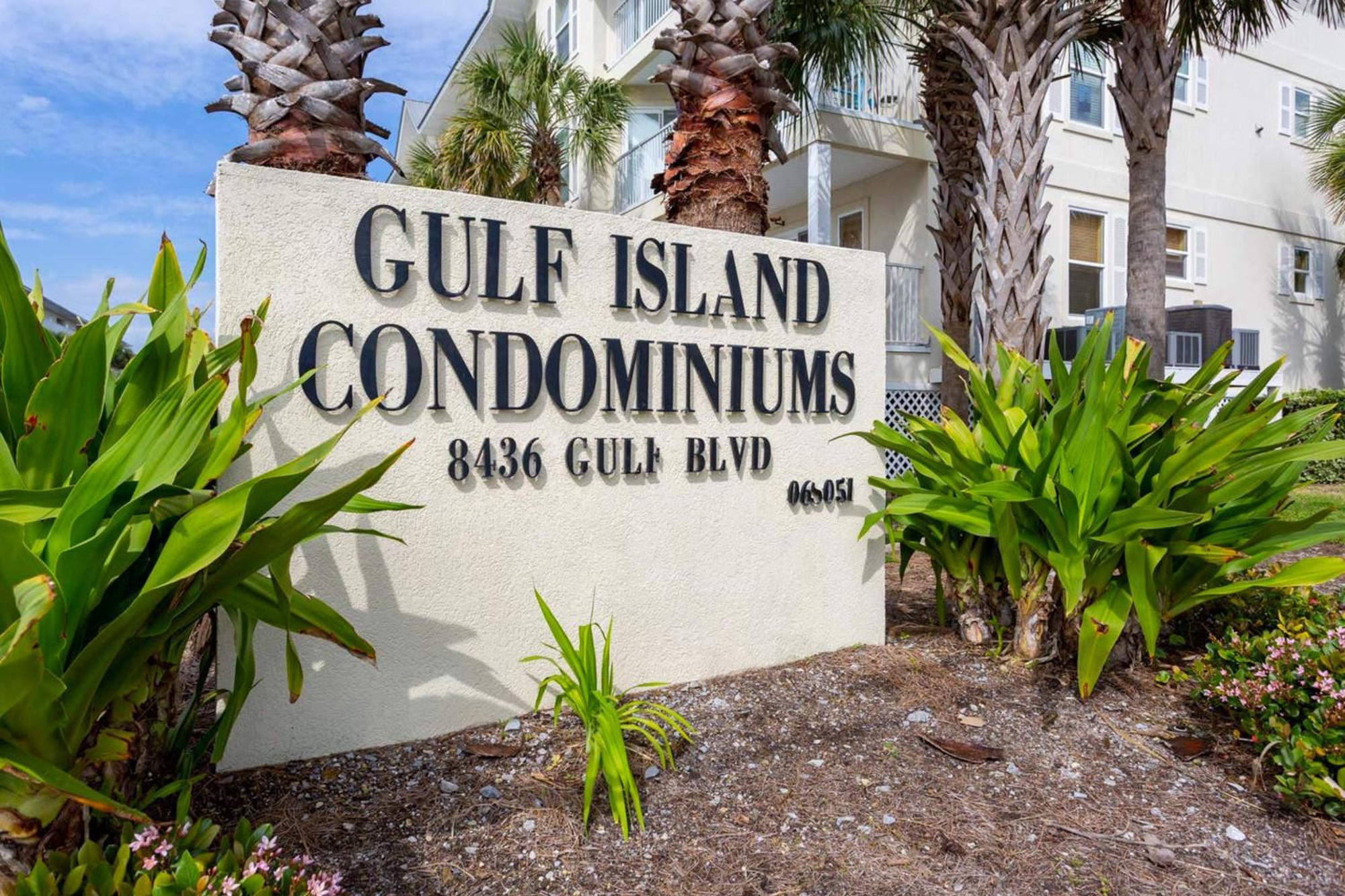 Gulf Island * Navarre