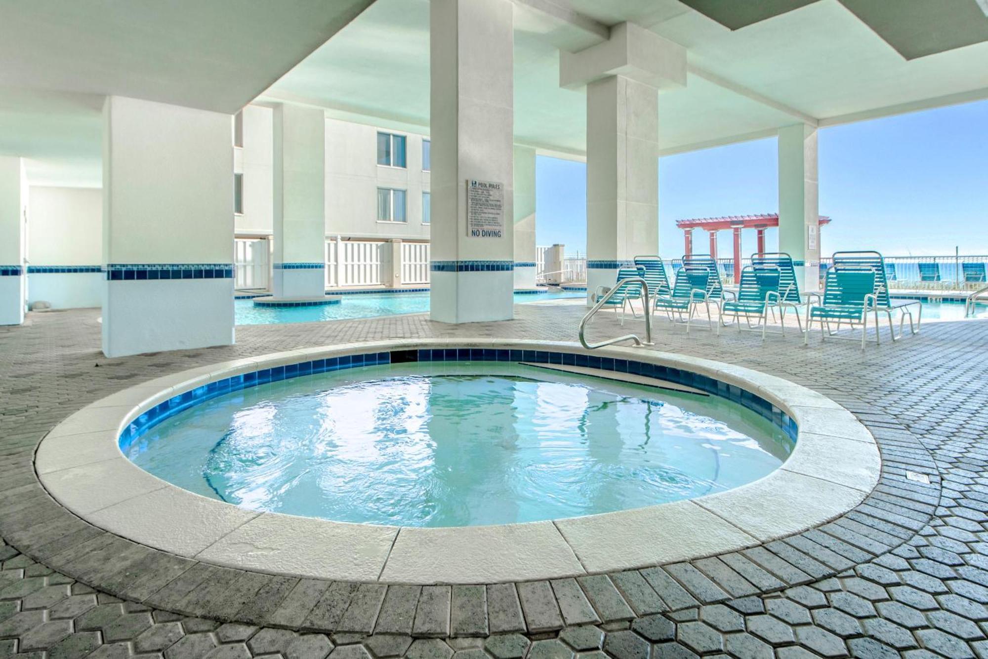Majestic Beach Towers 1-1404 Aparthotel