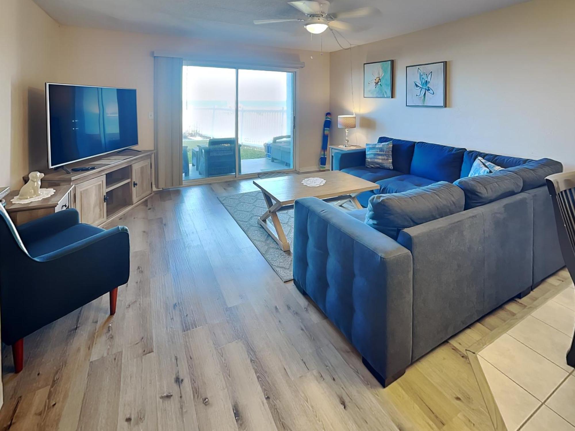Starboard Light 1 Apartment *