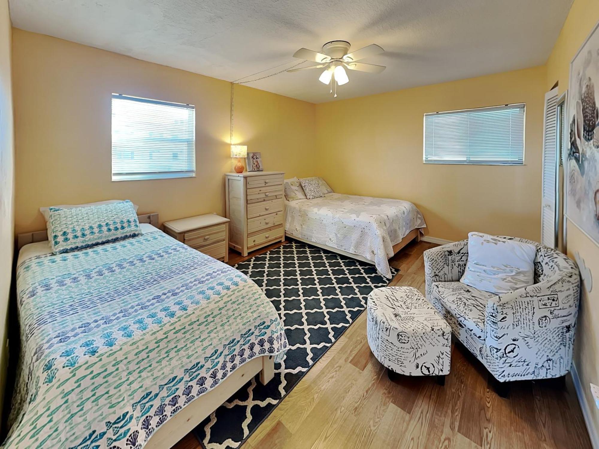 Apartment Starboard Light 1 *