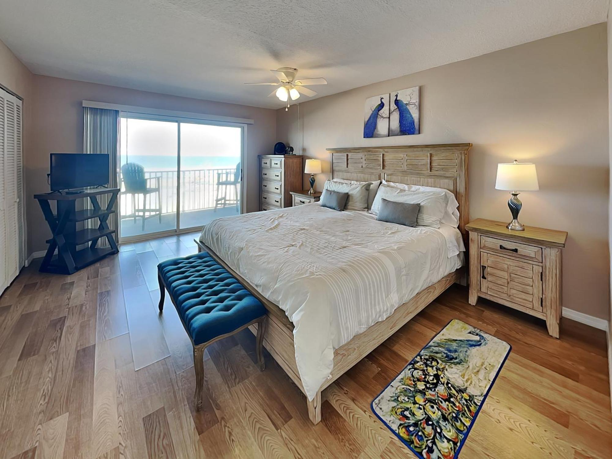 Starboard Light 1 Apartment