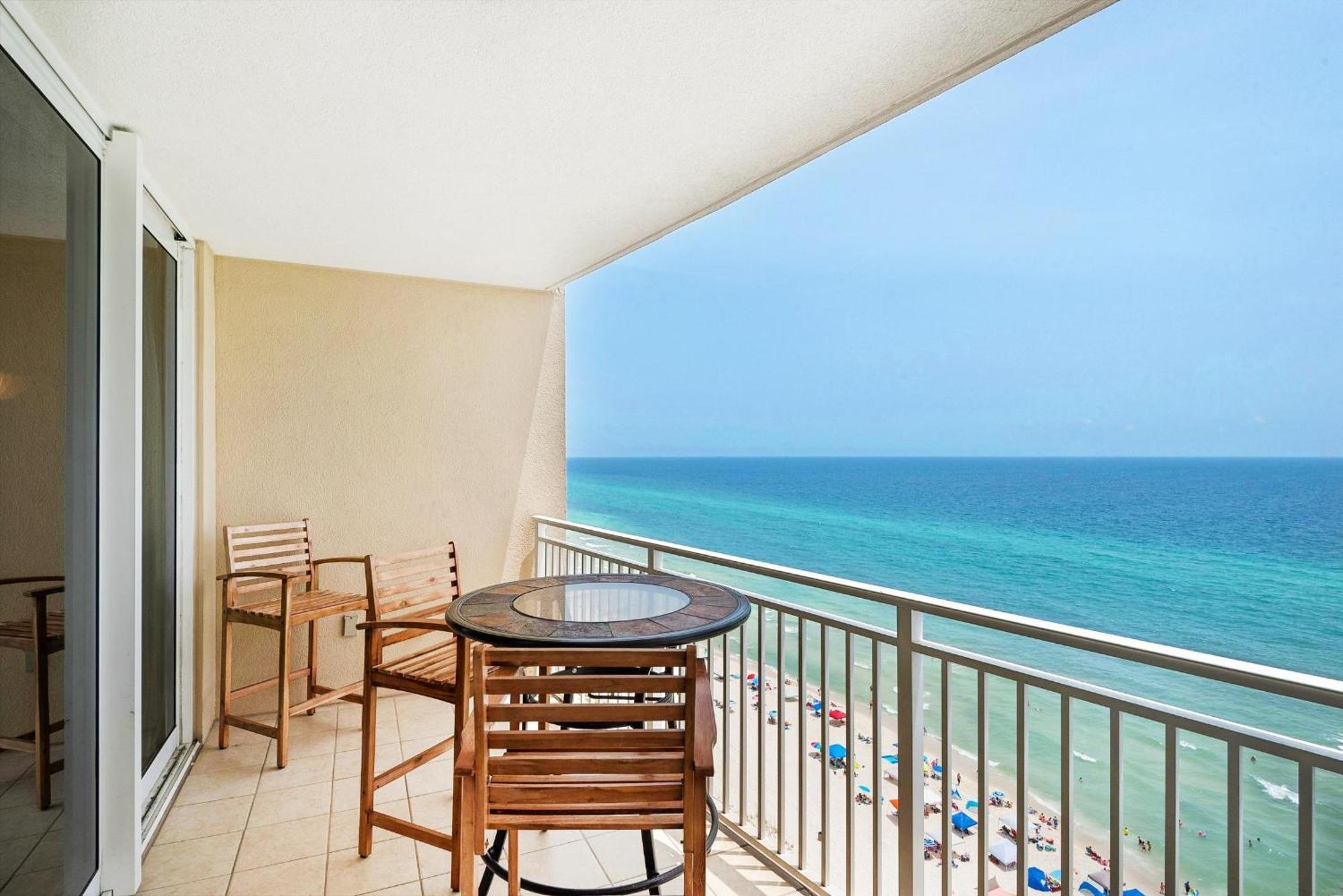 Emerald 1627 Aparthotel Panama City Beach