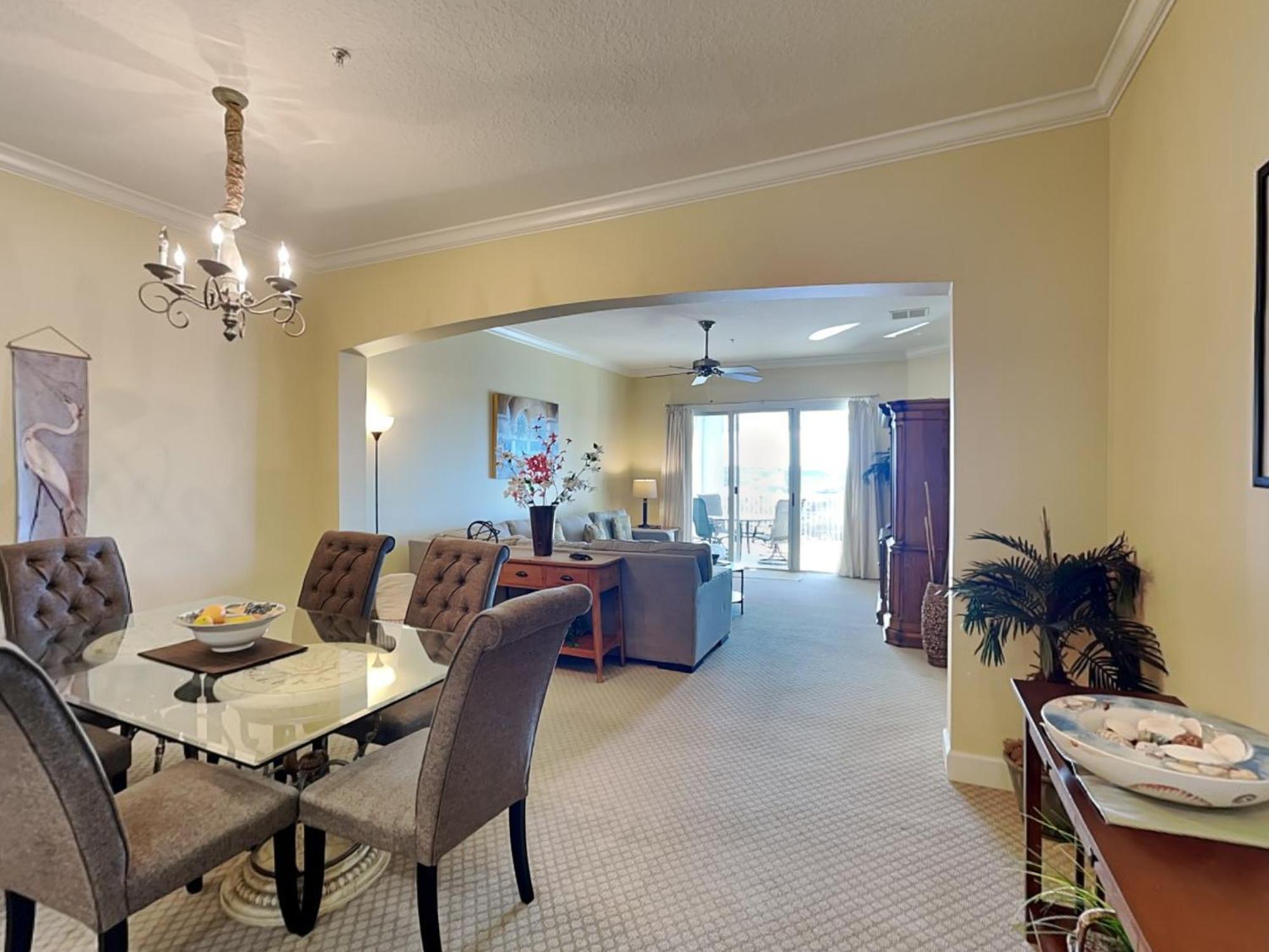 Apartment 952 Cinnamon