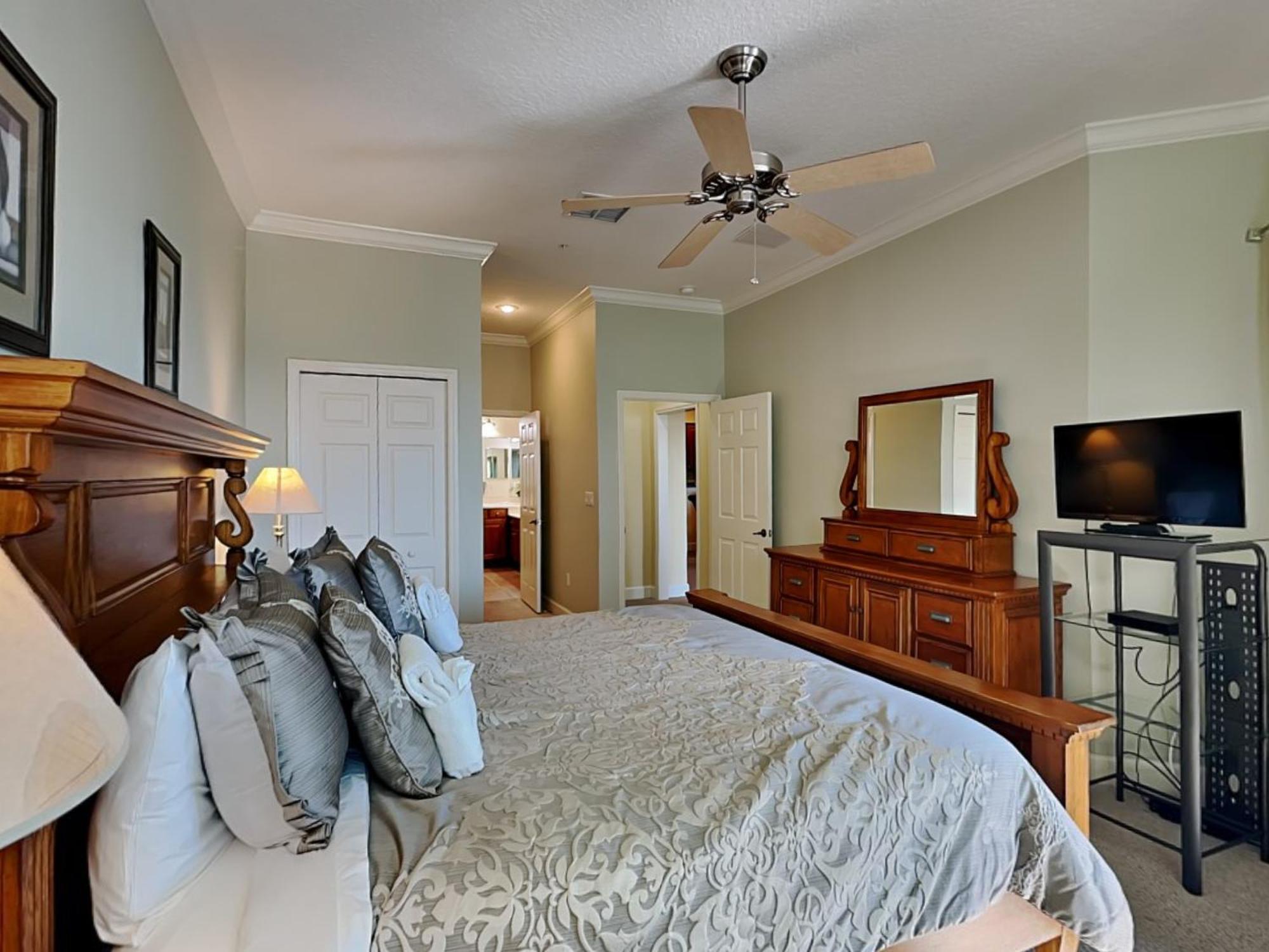 Apartment 952 Cinnamon