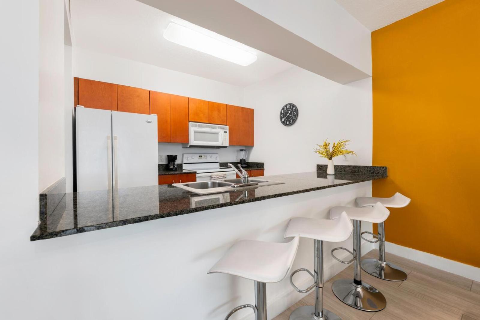 Apartment Luxury 1bd In Downtown Brickell Free Parking