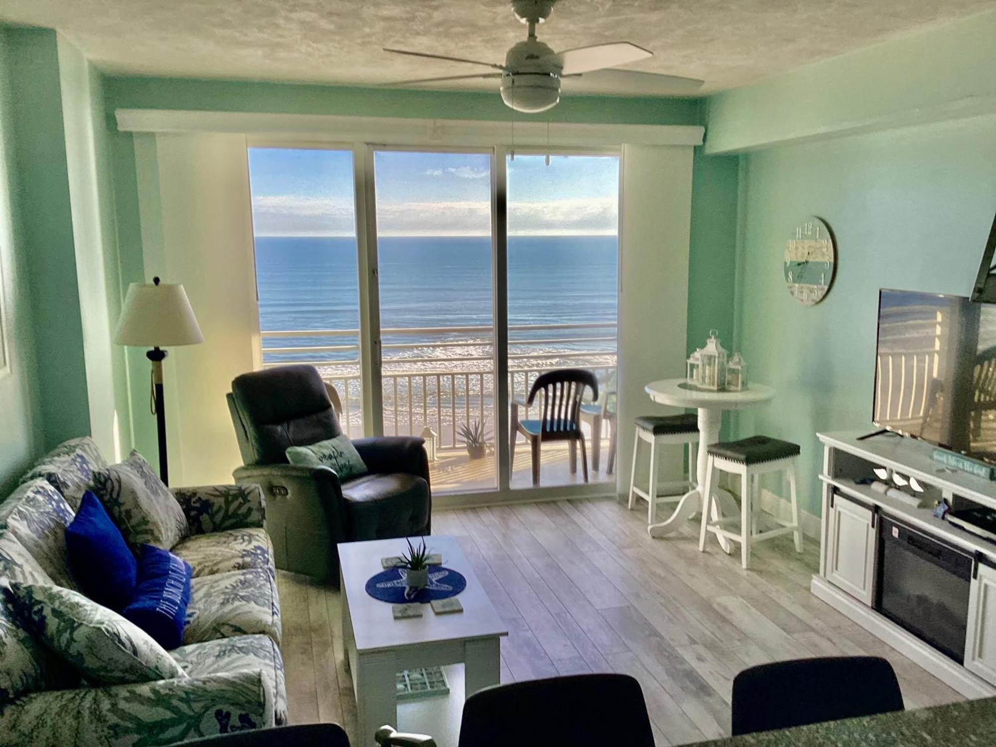 Holiday home Ocean Walk - Striking Ocean Front View *