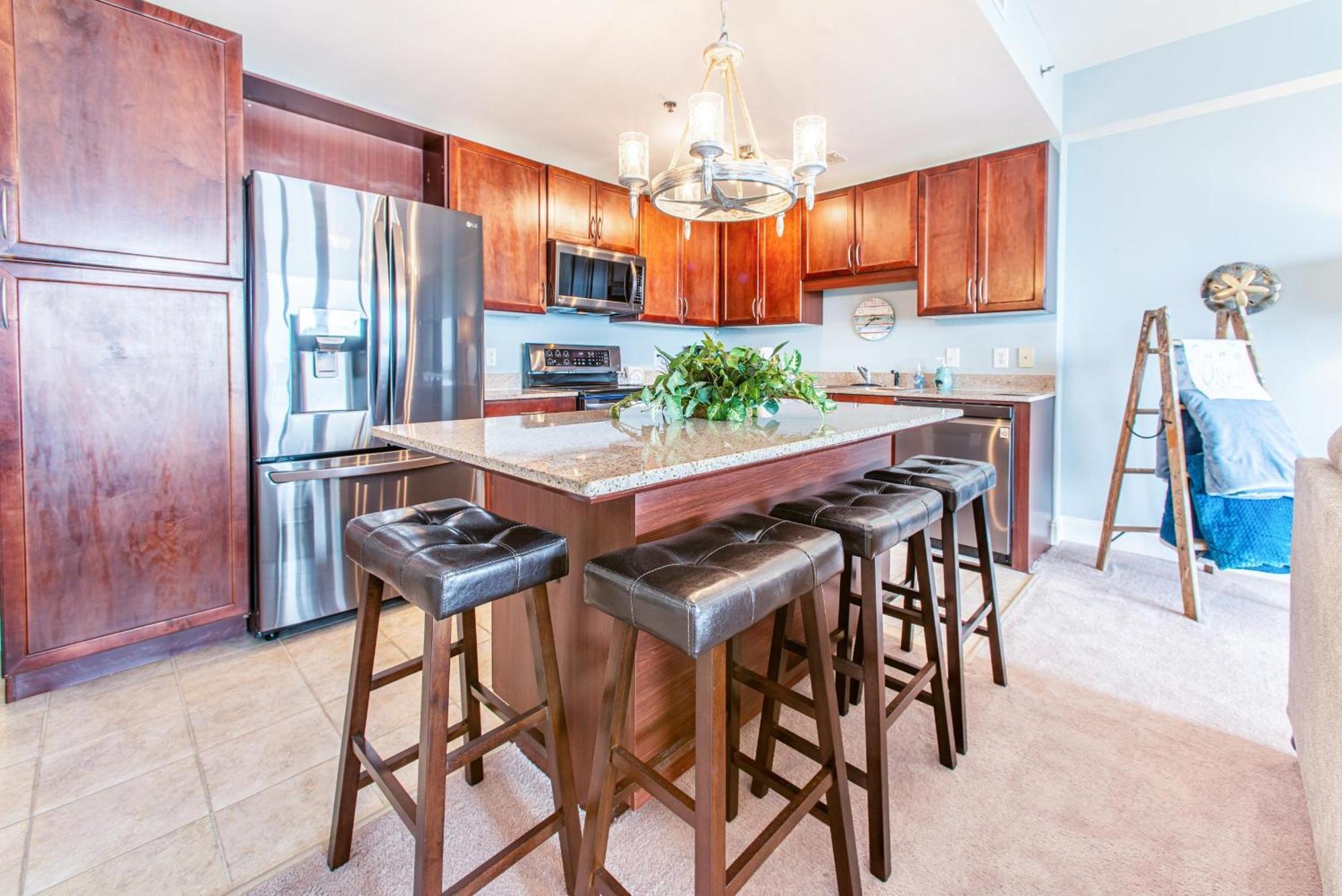 Apartment Laketown Wharf 1403 Panama City Beach