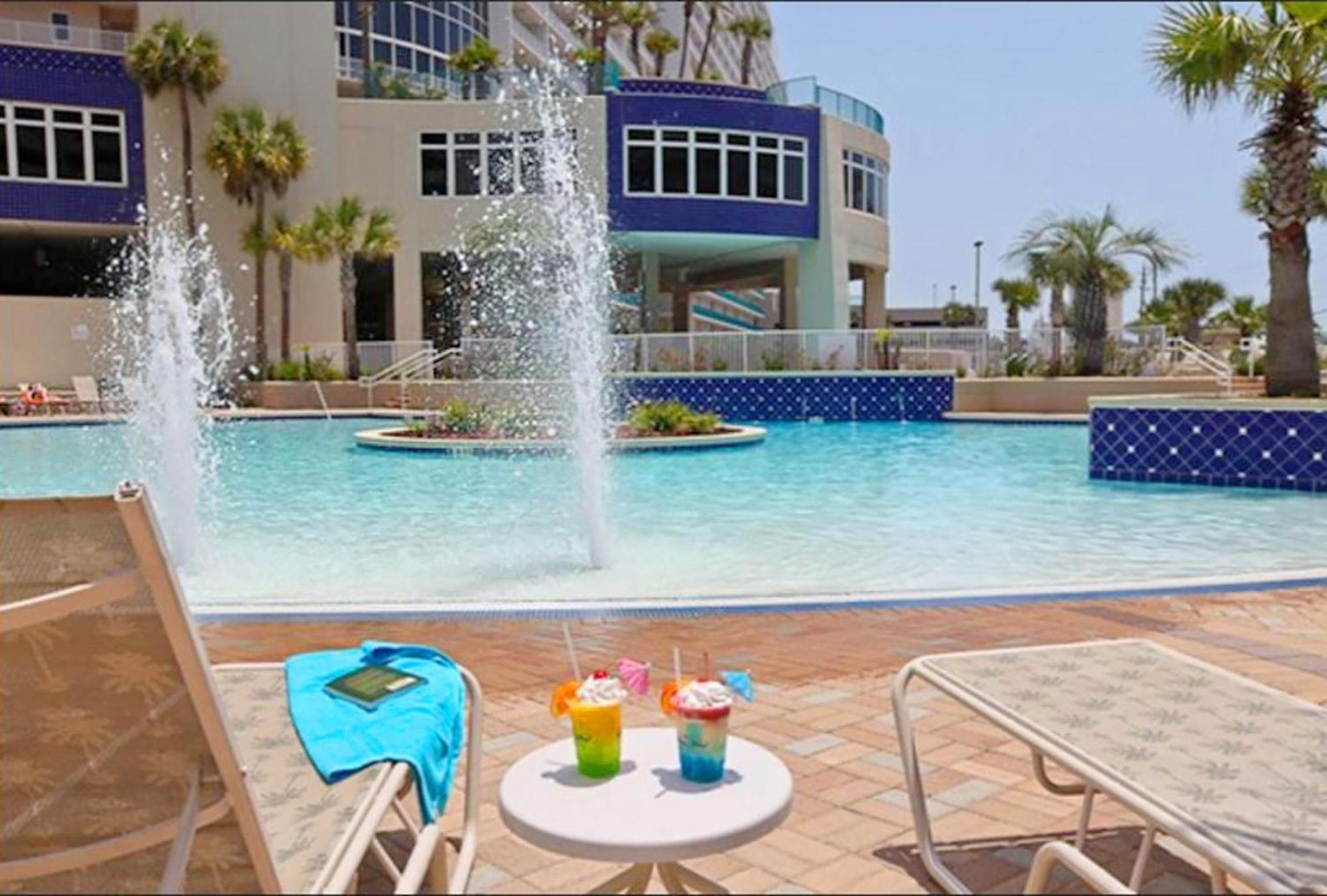 Apartment Laketown Wharf 1403