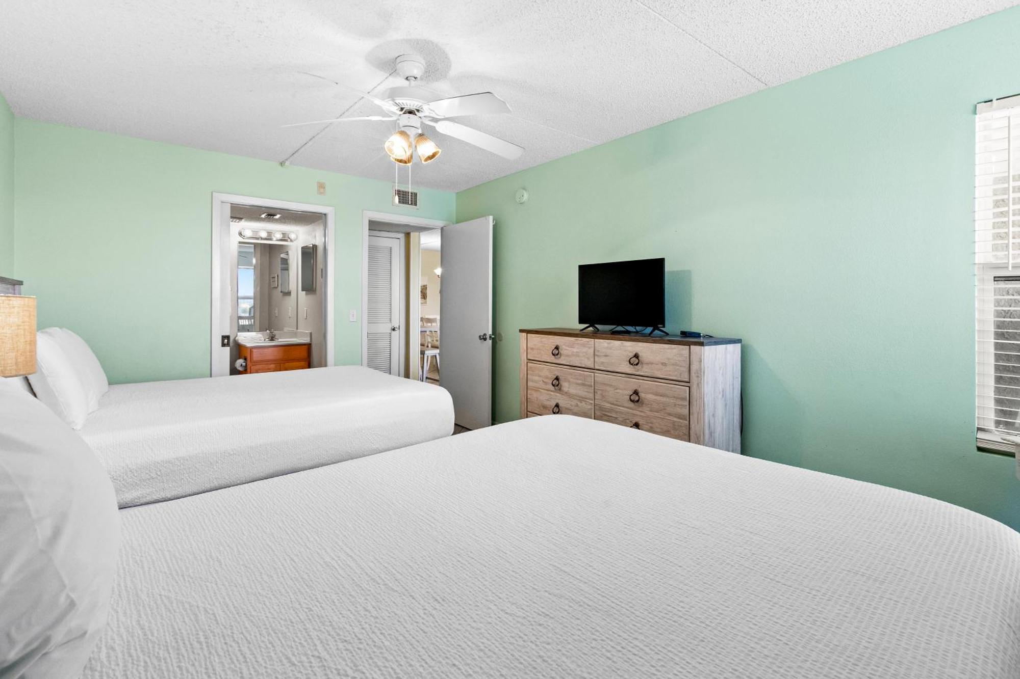 Island Echos 4th-5th Floor * Fort Walton Beach