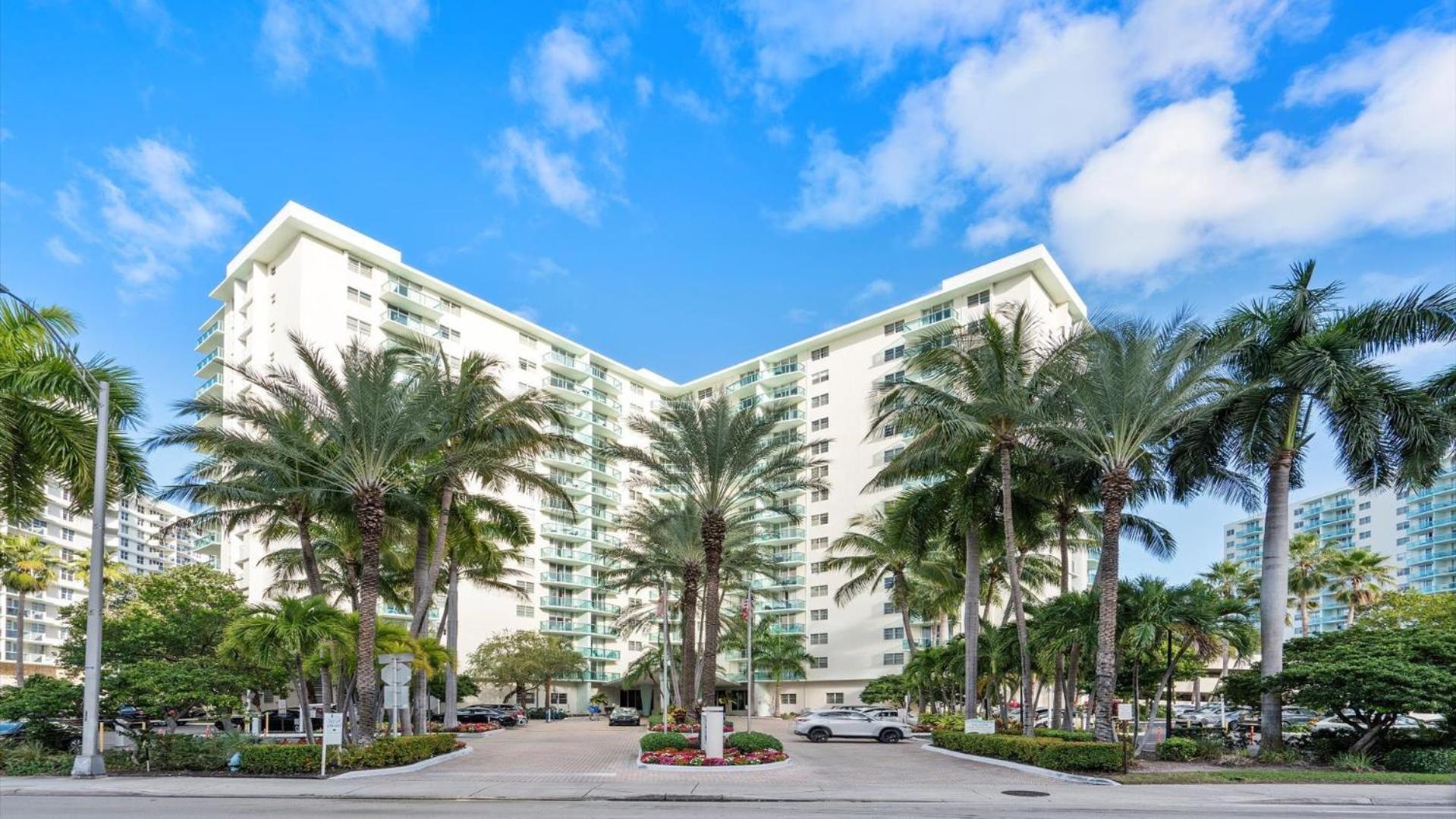 The Tides Ocean Luxury Aparthotel 4*