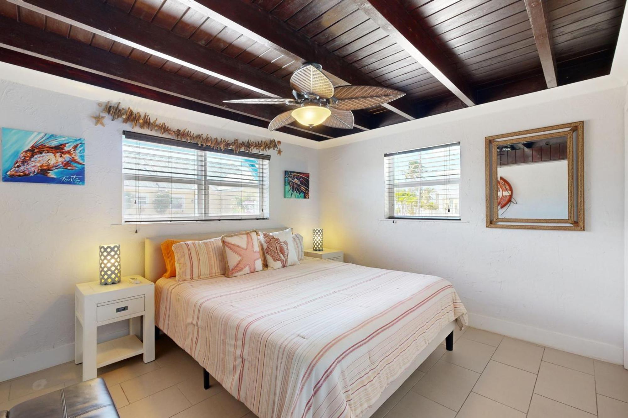 La Pirata Holiday home Marathon