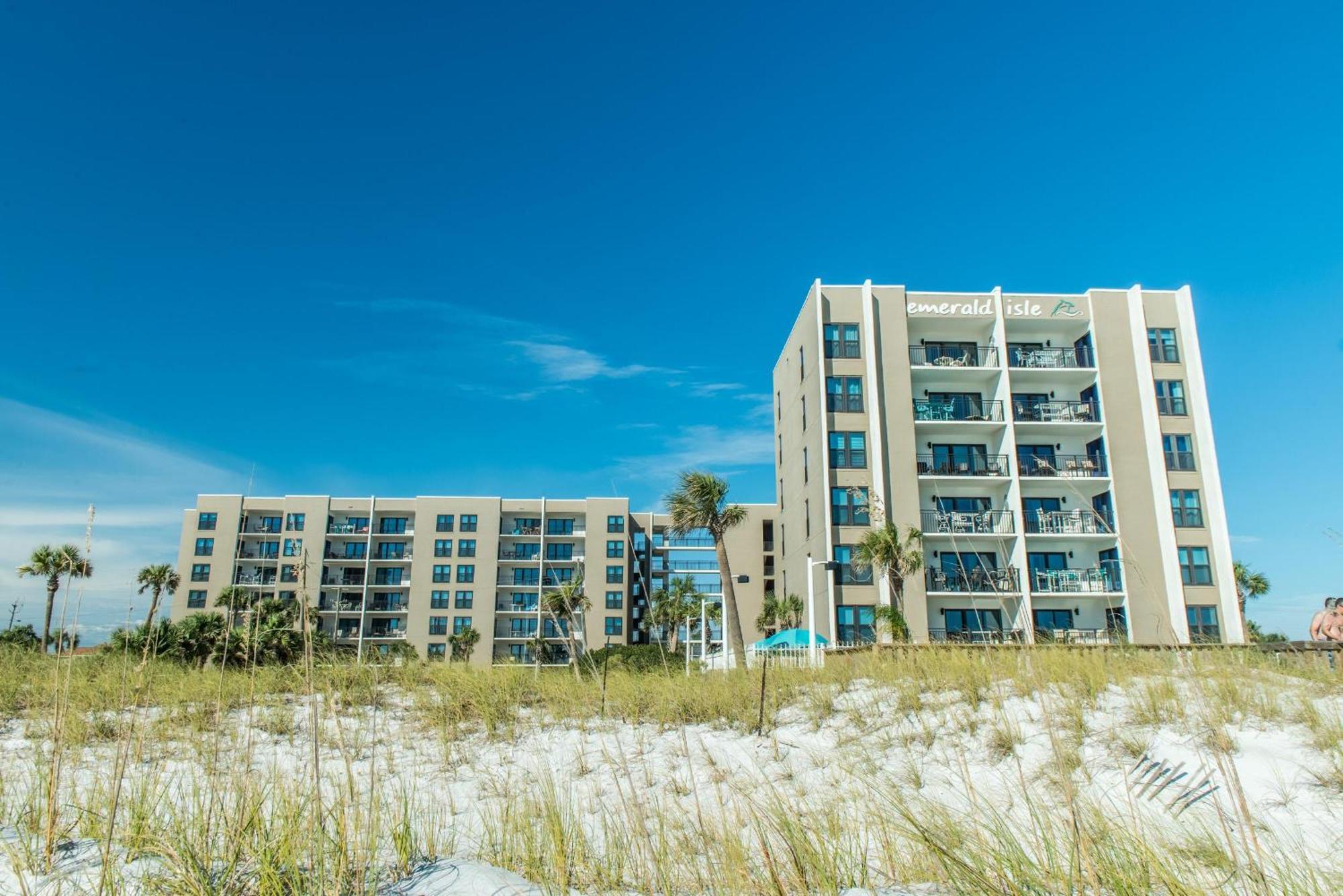Emerald Isle 208 Apartment