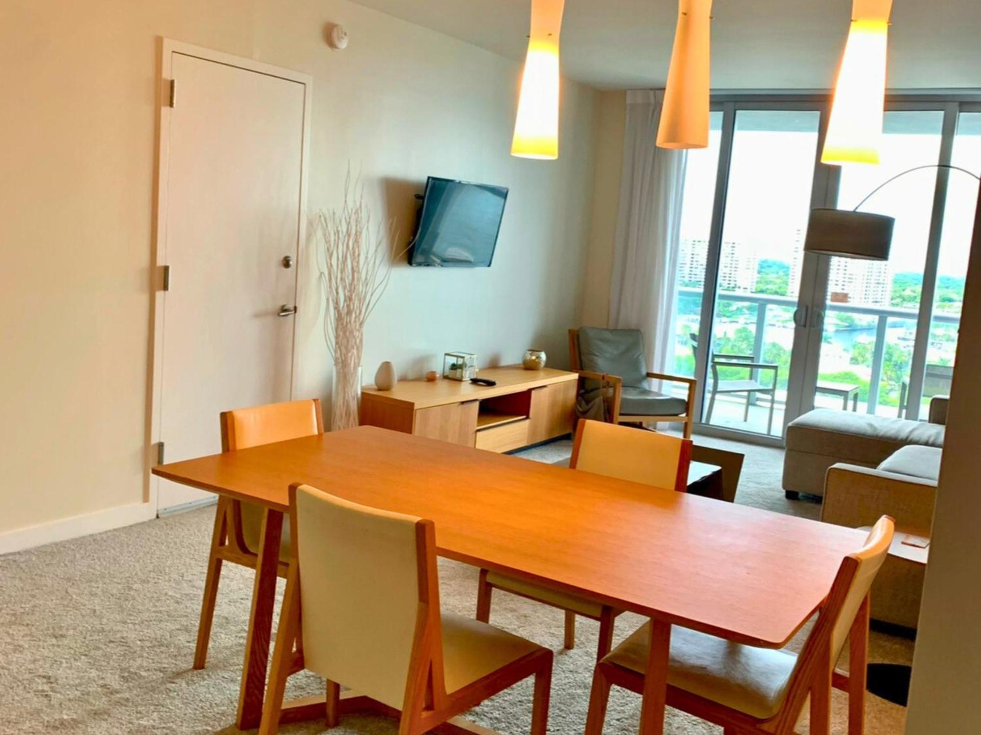 Apartment Mvr At Beachwalk *