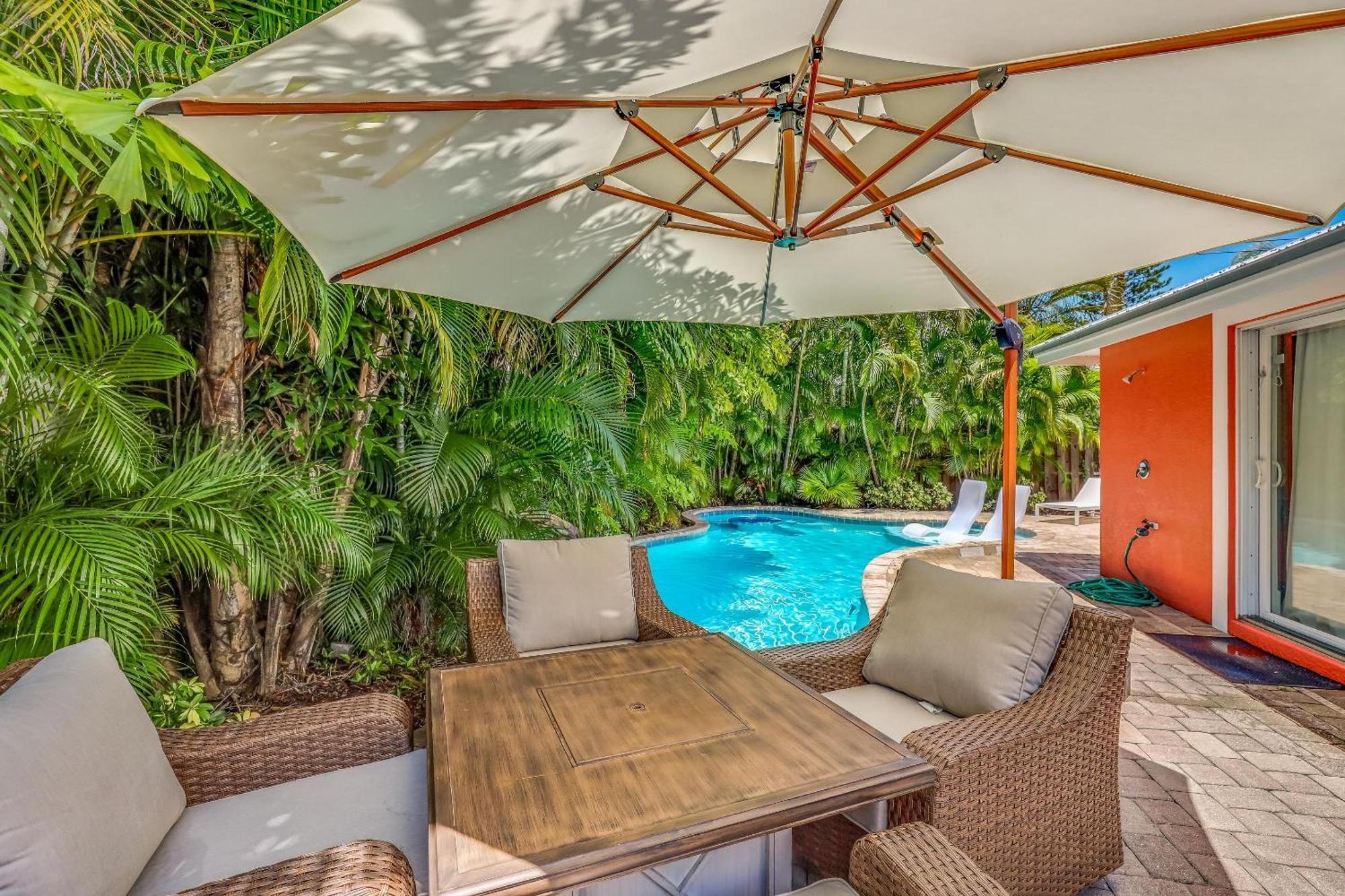 Peach Bellini Holiday home Holmes Beach